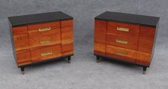 Paire de commodes remises à neuf John Clingman pour Widdicomb Bachelors