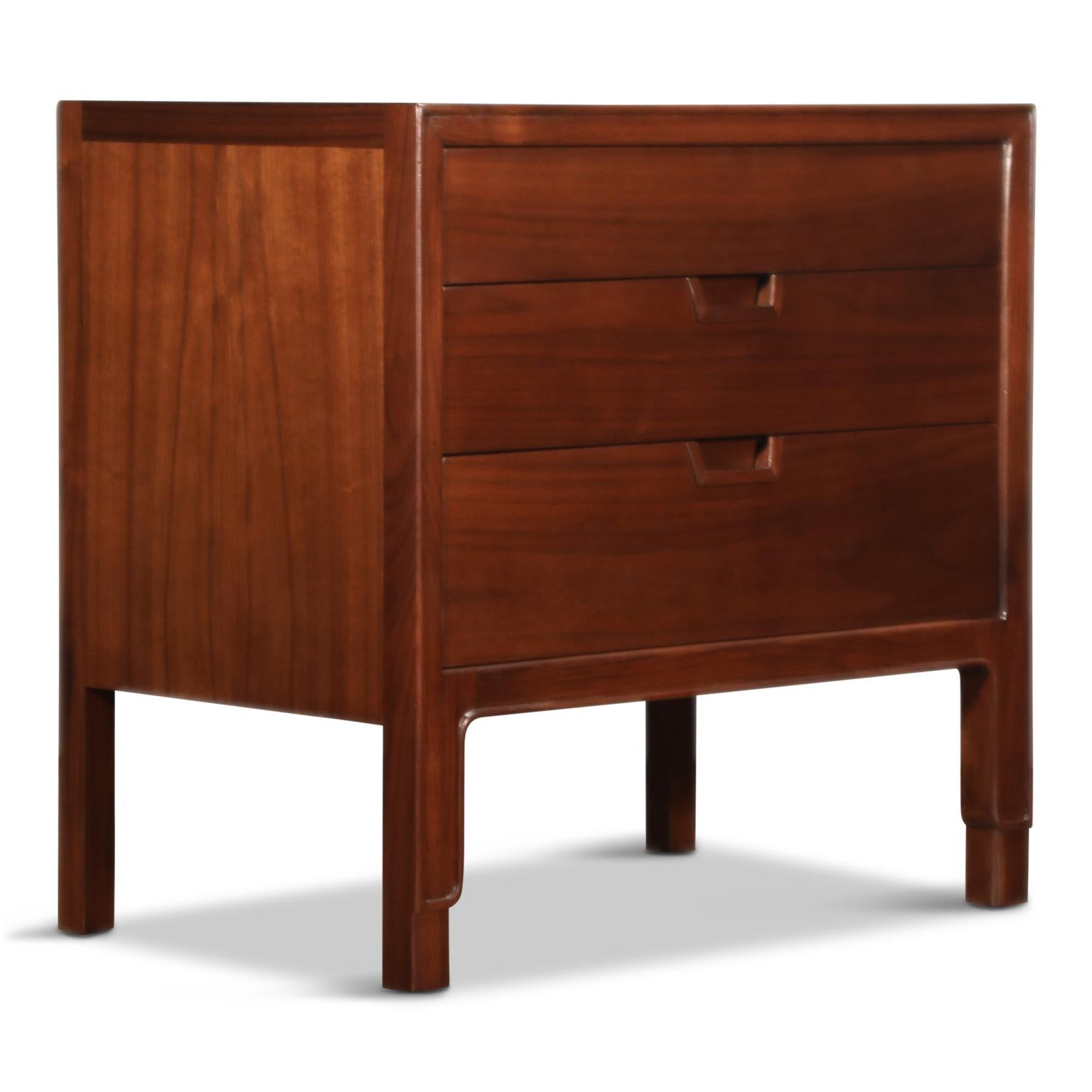 Mid-Century Modern Pair of Refinished Nightstands or End Tables by John Stuart for Janus Collection