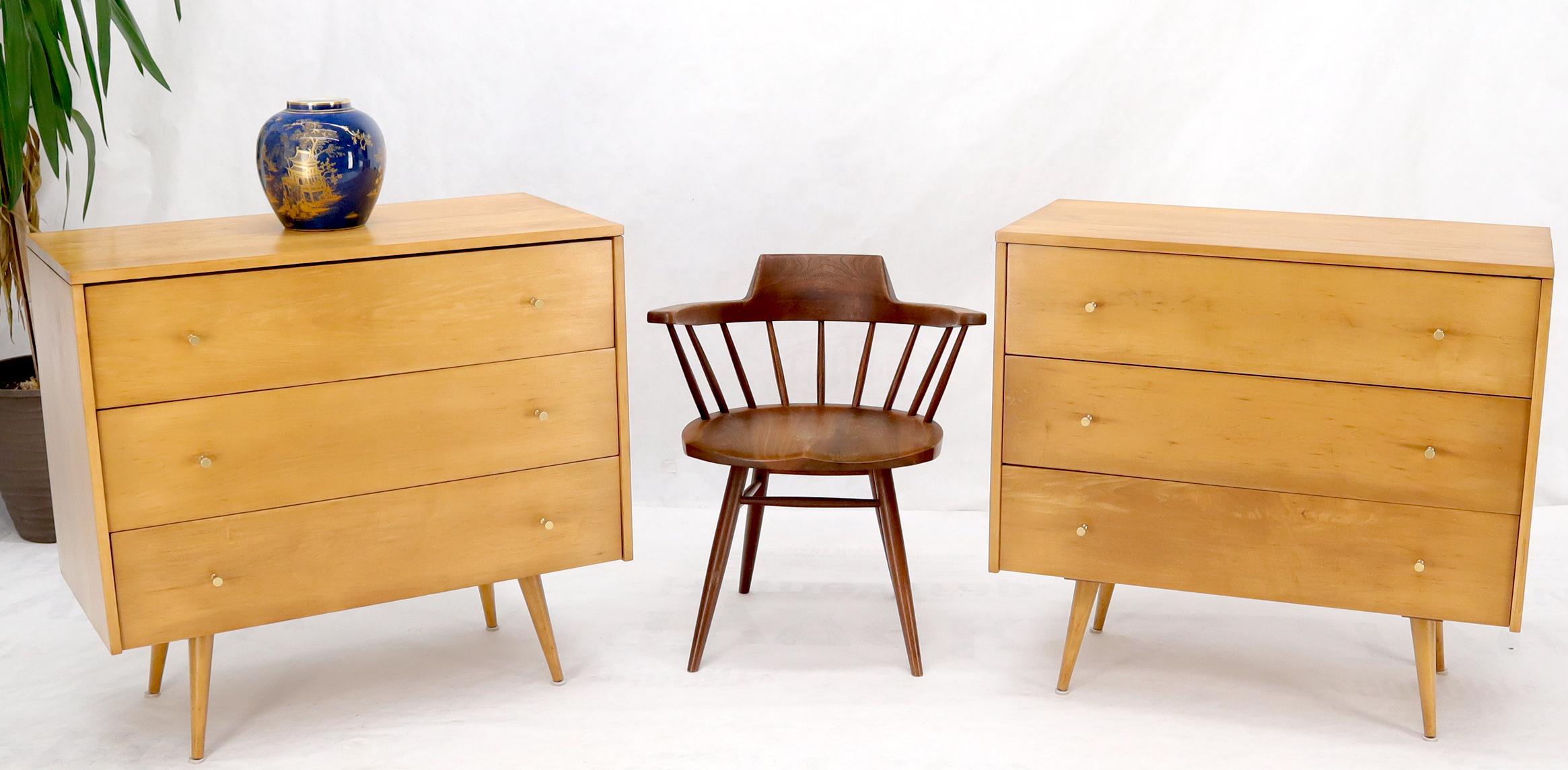 Pair of Mid-Century Modern solid birch three drawers dresser by Paul McCobb.
