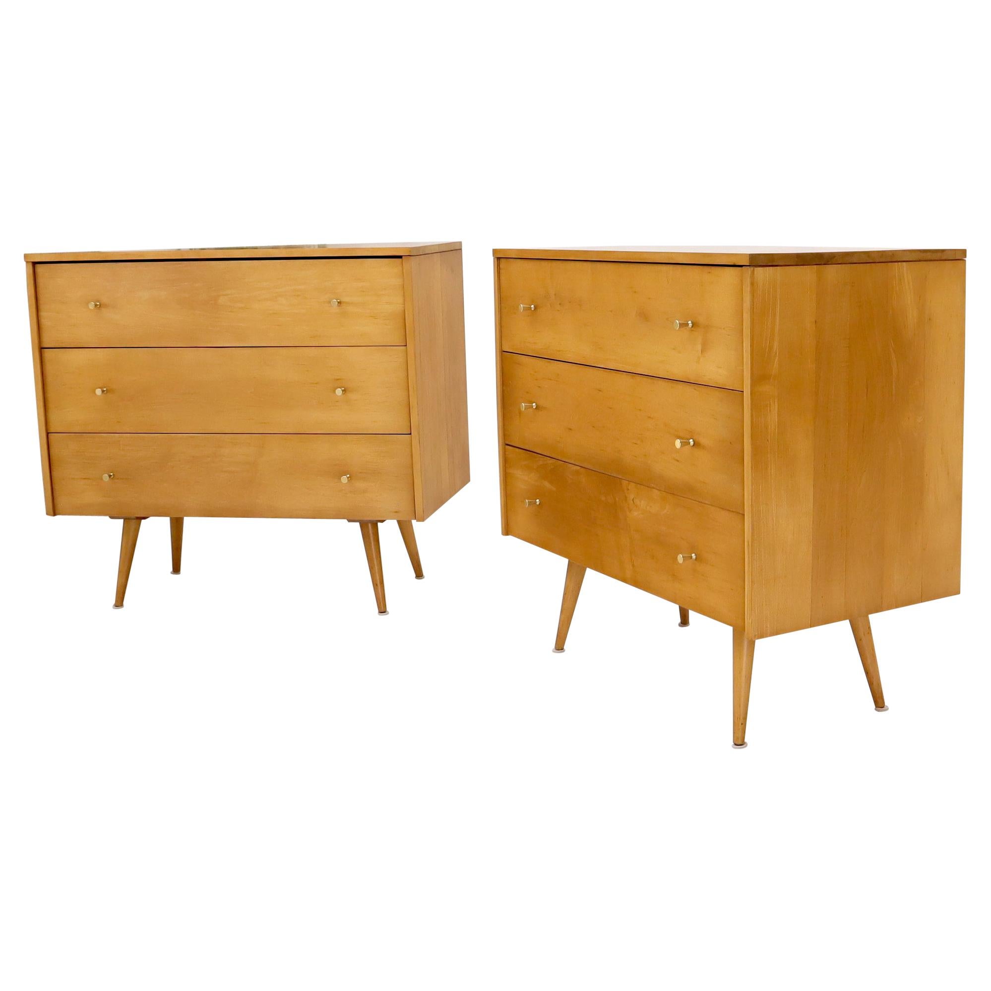 Pair of Refinished Paul McCobb Three Drawers Dressers Planner Group Tapered Legs For Sale