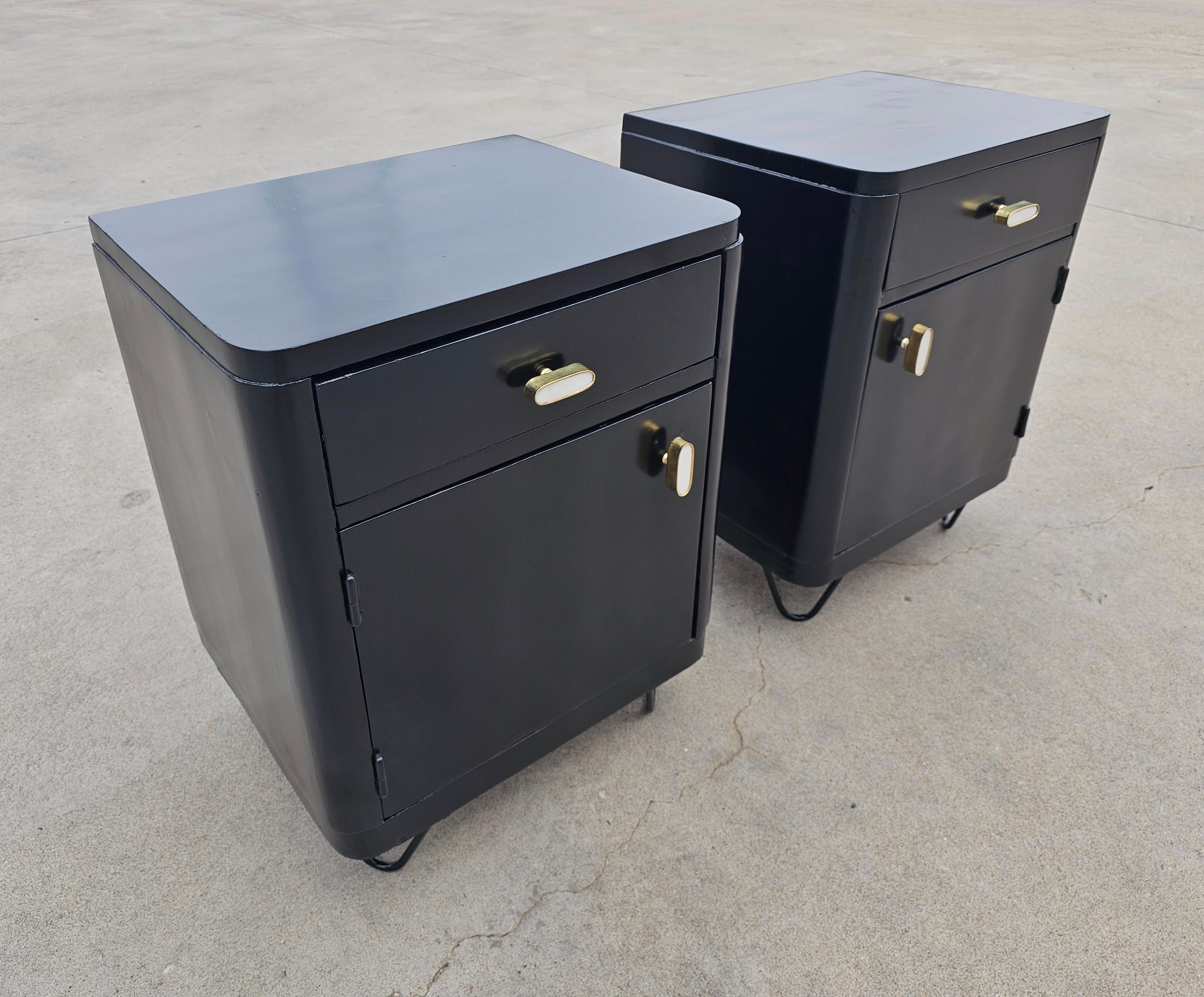 In this listing you will find a pair of gorgeous Art Deco Nightstands. They feature beautiful, minimalist shape, with one small drawer and a cabinet beneath it. The nightstands were recently refurbished and painted black. new door knobs made of