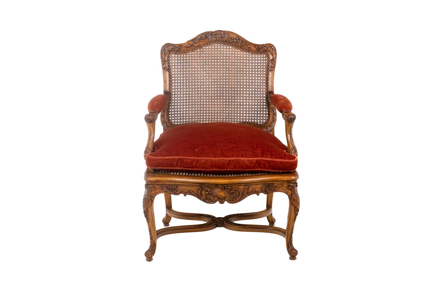 Zwei Sessel im Regence-Stil aus Buche und Schilfrohr, 20. Jahrhundert im Zustand „Gut“ im Angebot in Saint-Ouen, FR