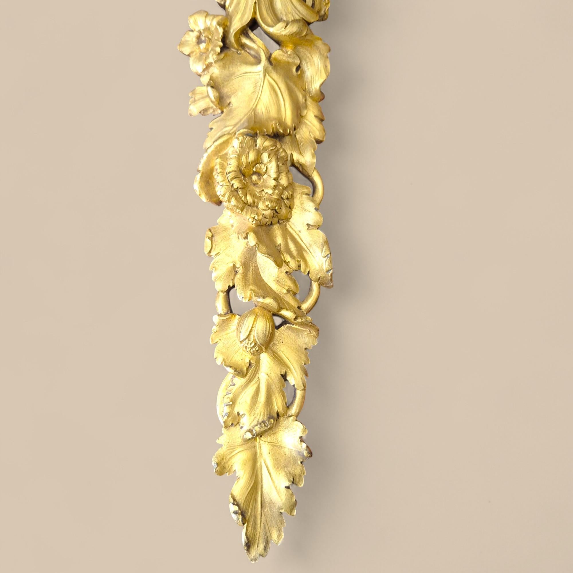 Pair of Régence-Style Gilt Bronze Two-Lights Wall Sconces, 19th century en venta 2