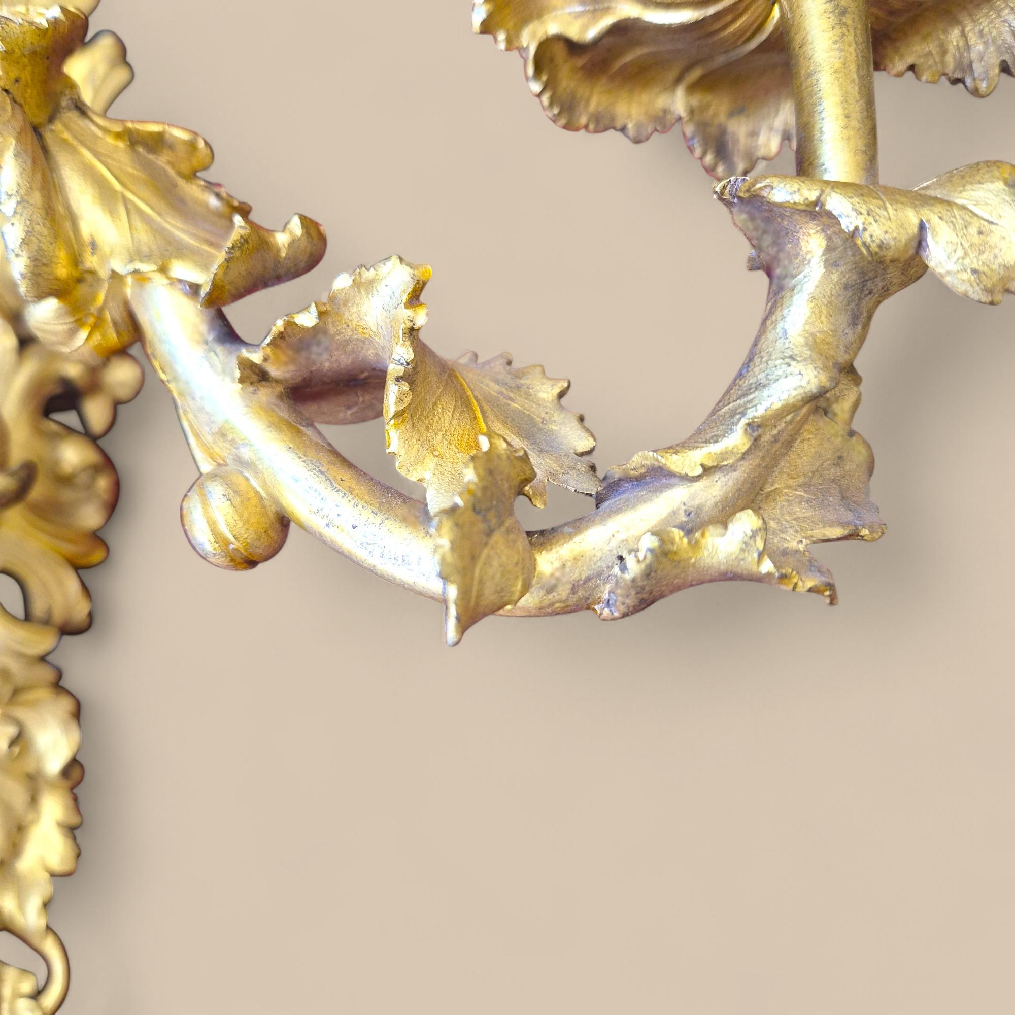 Pair of Régence-Style Gilt Bronze Two-Lights Wall Sconces, 19th century en venta 3