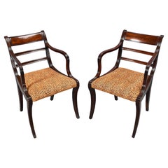 Paire de fauteuils Regency