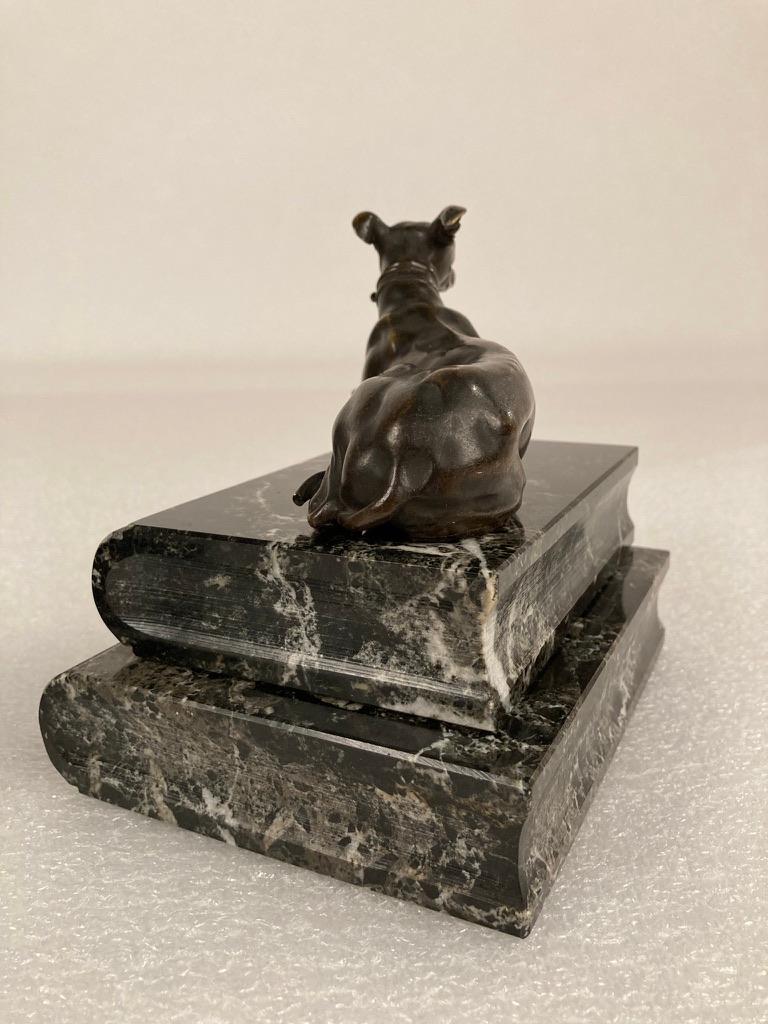 Pair of Regency Bronze Figures of Reclining Whippets on Green Marble Bases For Sale 1