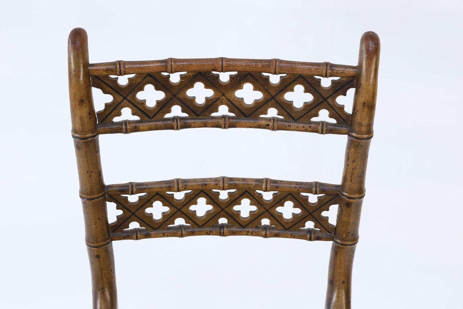 Pair of Regency Faux Bamboo Painted Chairs In Good Condition In Houston, TX