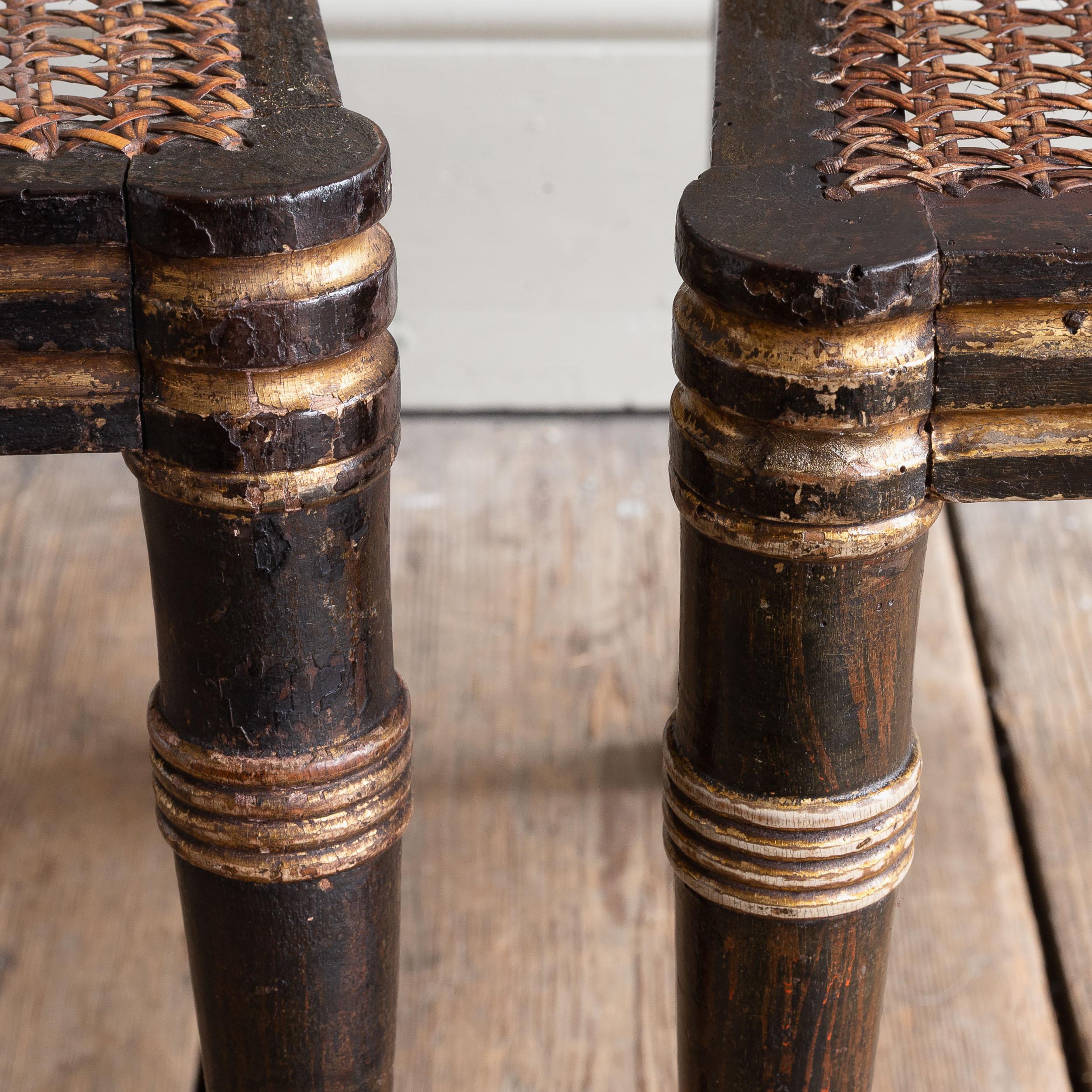 Paire de chaises d'appoint Regency en faux bois de rose en vente 12