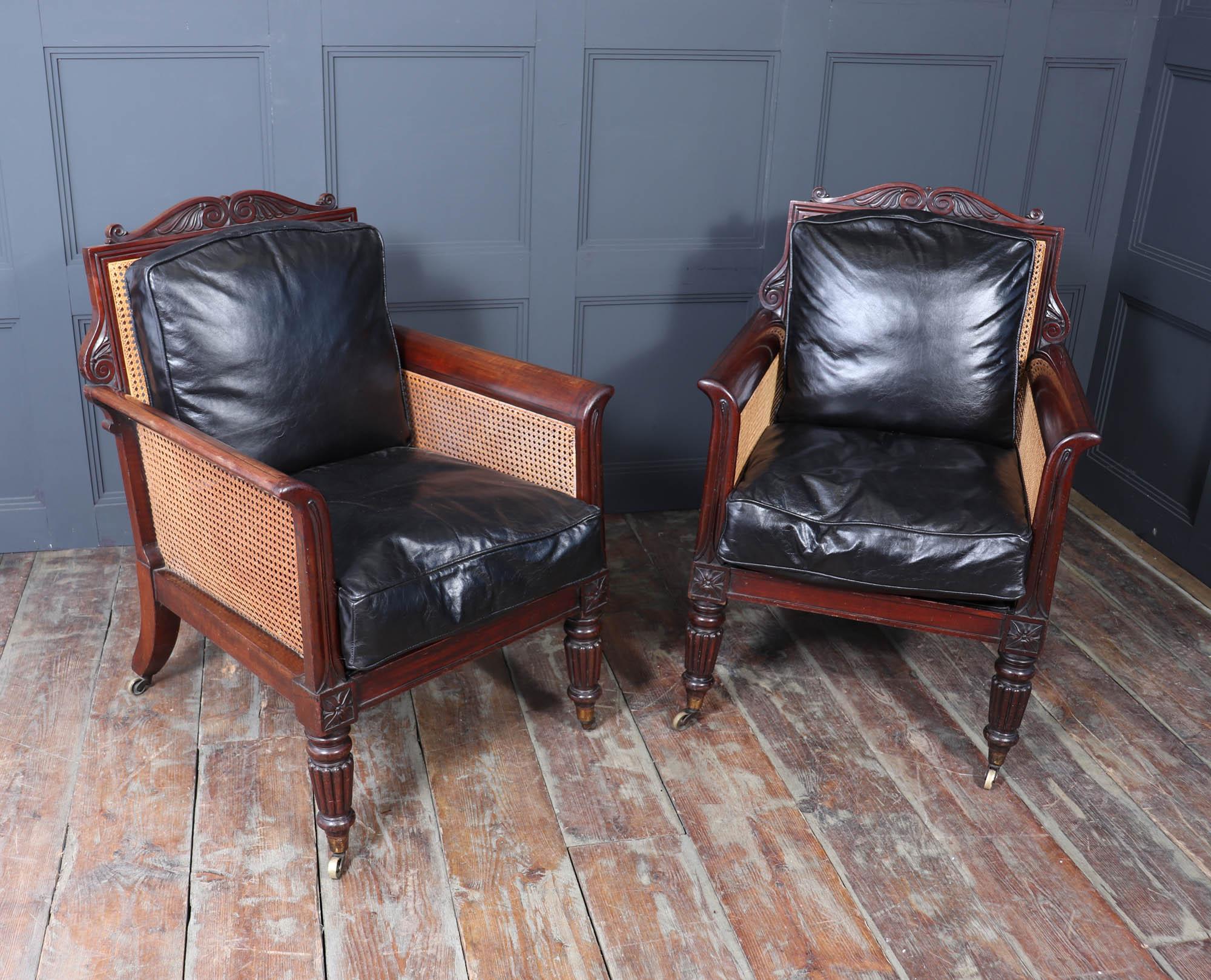 Mahogany Pair of regency Library Chairs Attributed to Gillows For Sale