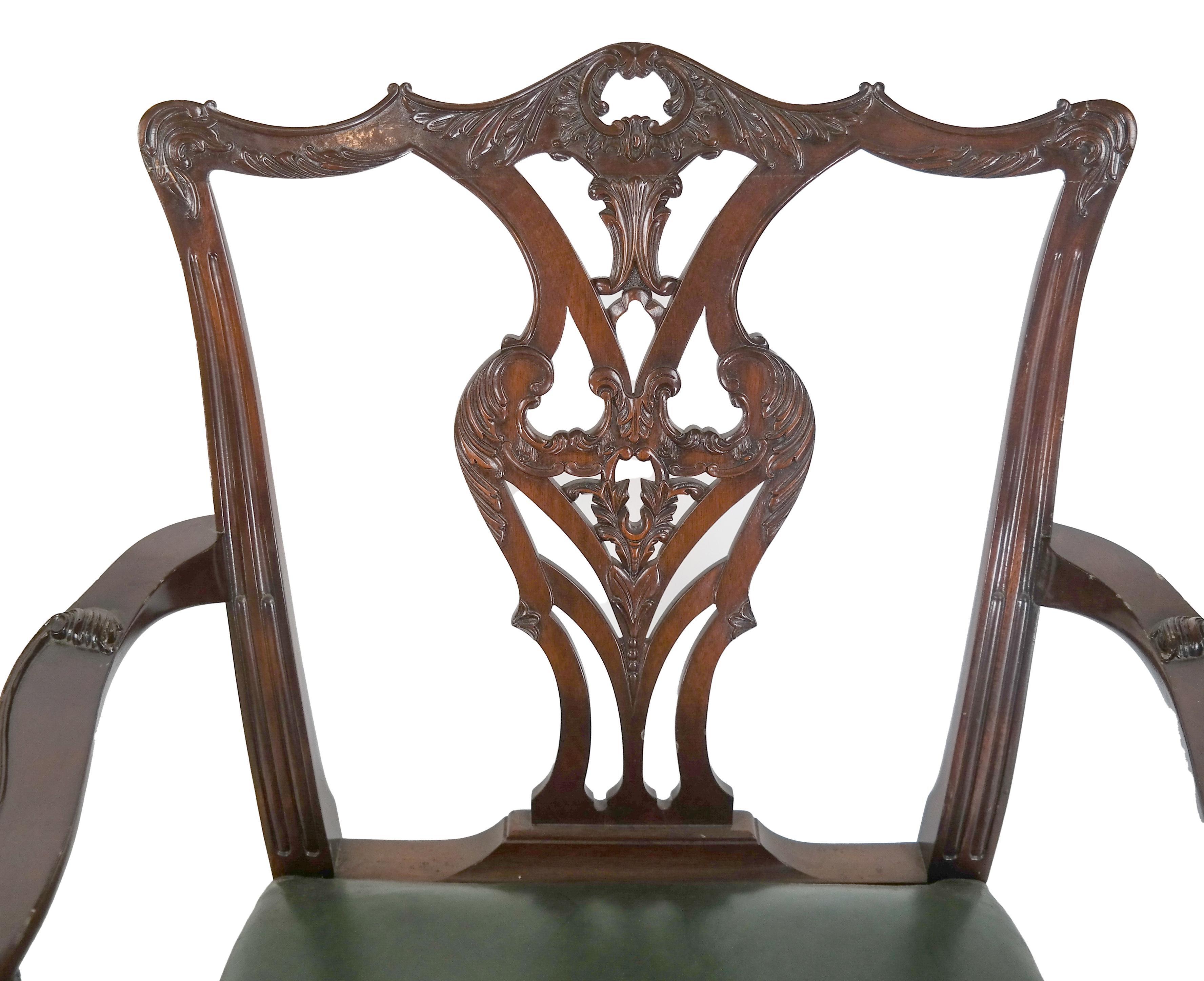 Pair of Regency Mahogany Arm Chairs in Green Leather In Good Condition In Locust Valley, NY