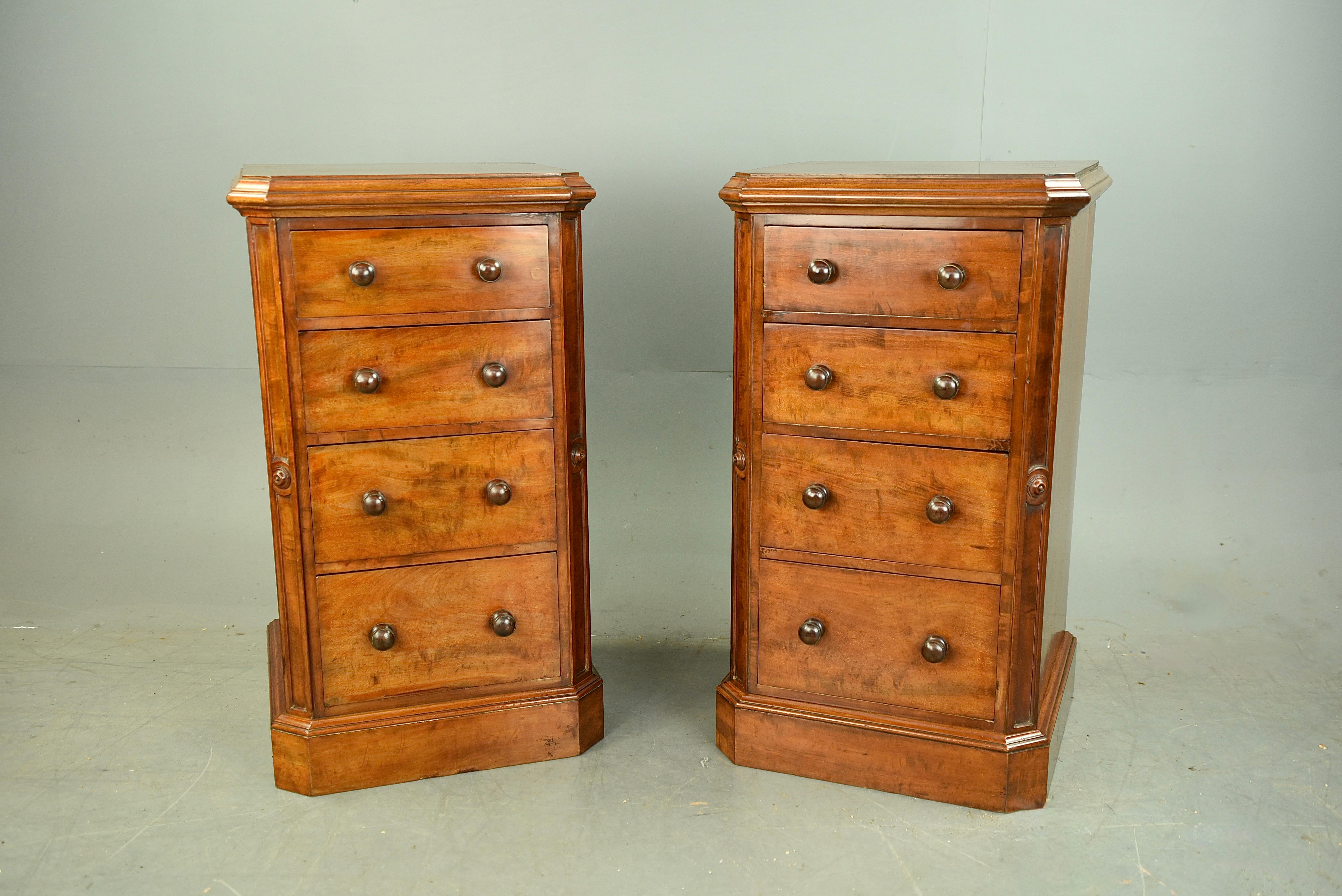 Fine Quality pair of late Regency early Victorian mahogany chests of drawers circa 1840 .
The chests have been made using the finest mahogany available of the period with a wonderful grain and colour ,the tops have wonderful moulded edges and a very