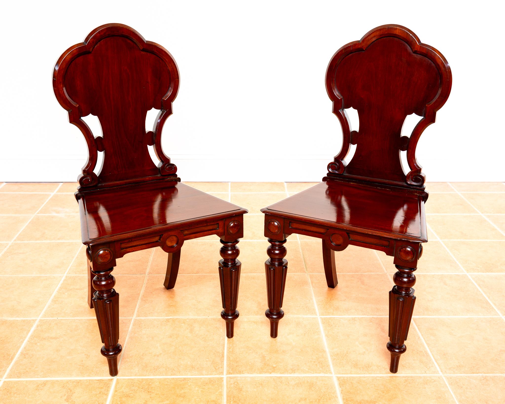 Paar Regency-Mahagoni-Hallenstühle aus der Regency-Zeit 1810 Gillows Of Lancaster Country House im Angebot 4