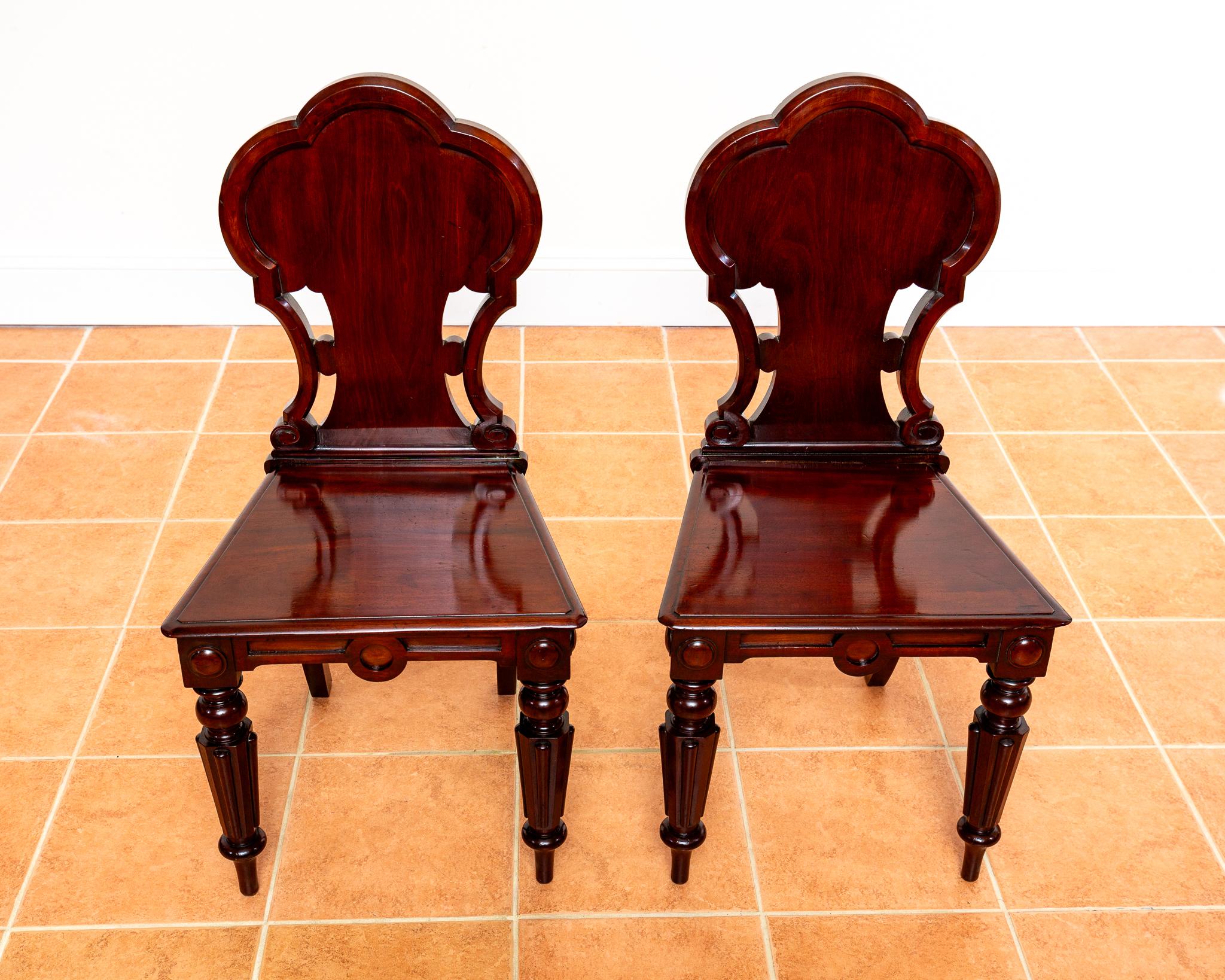 Paar Regency-Mahagoni-Hallenstühle aus der Regency-Zeit 1810 Gillows Of Lancaster Country House im Angebot 9