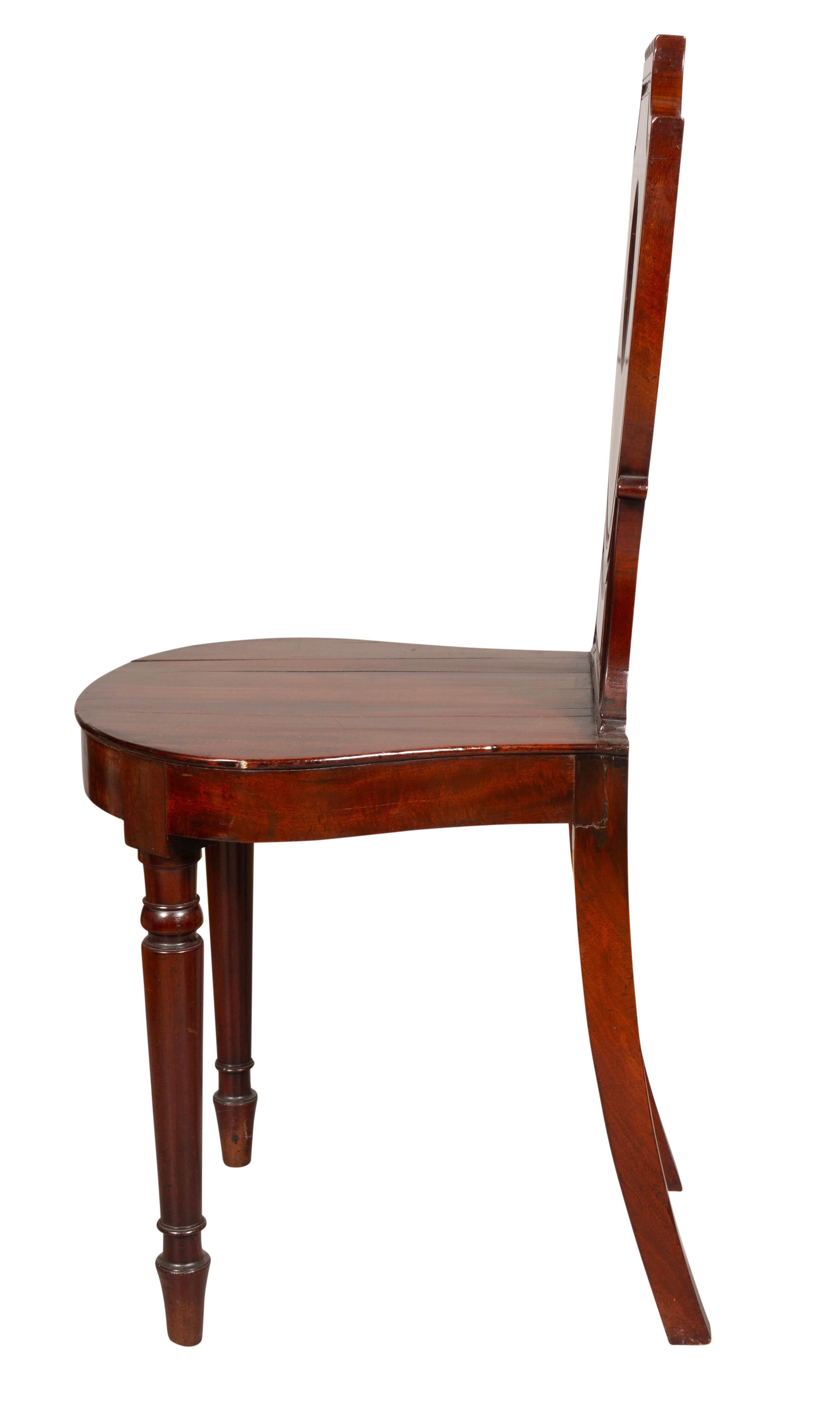 Early 19th Century Pair Of Regency Mahogany Hall Chairs For Sale