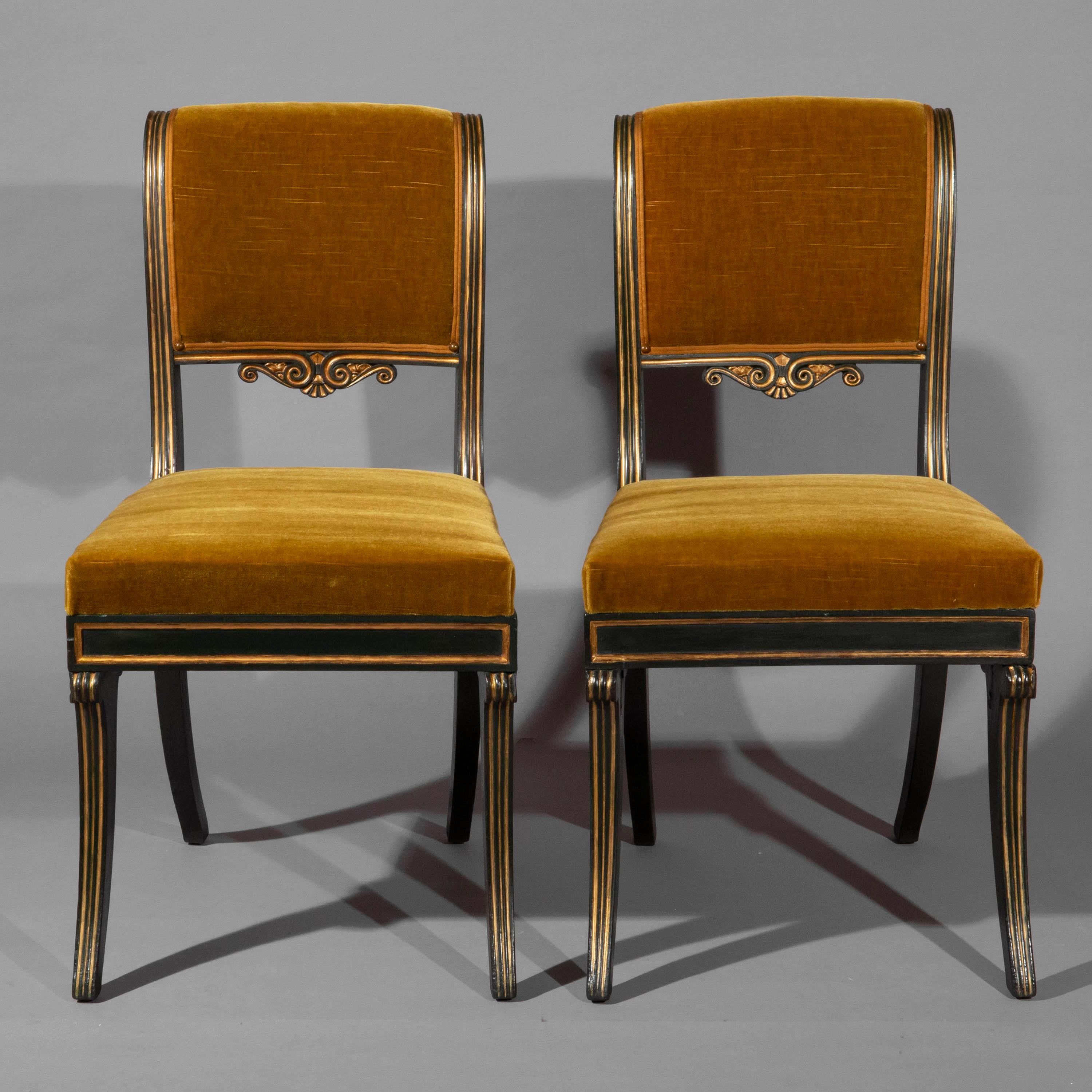 Wood Pair of Regency Painted Klismos Chairs For Sale