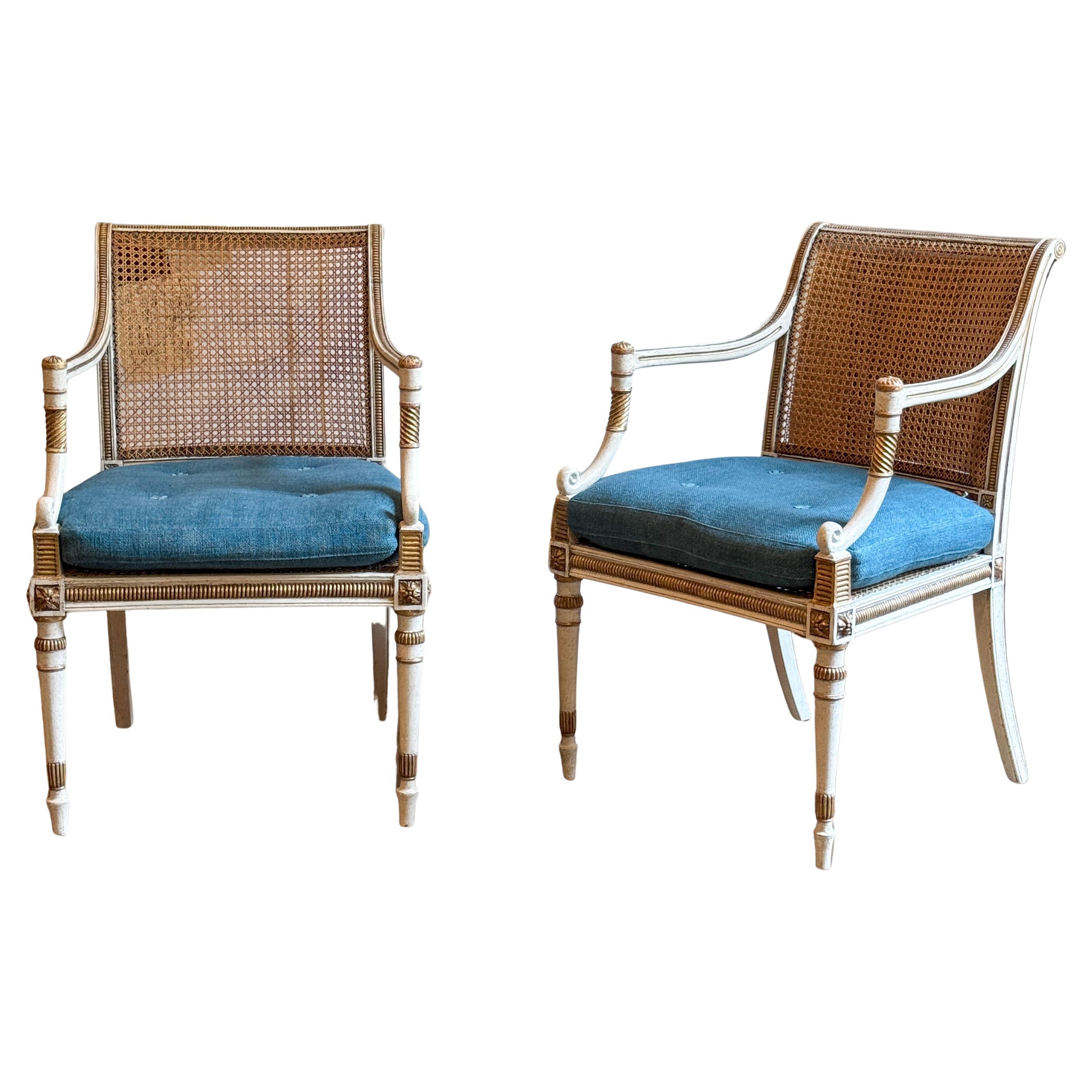 Pareja de Sillones de Parcela de la Regencia Dorados, Pintados y Pintados con Caña