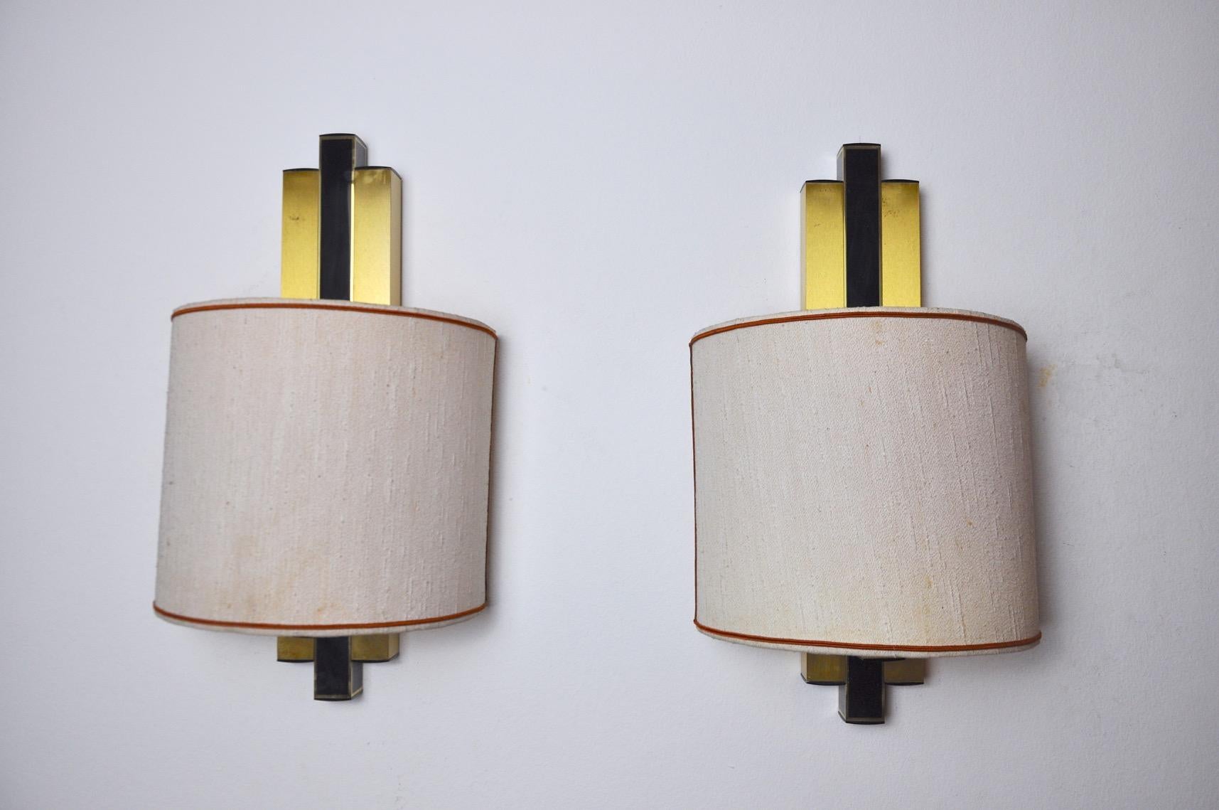 Superb and rare pair of lumica wall lights, design attributed to willy rizzo, produced in spain in the 1970s. Unique object that will illuminate wonderfully and bring a real design touch to your interior. Electricity checked, mark of time in