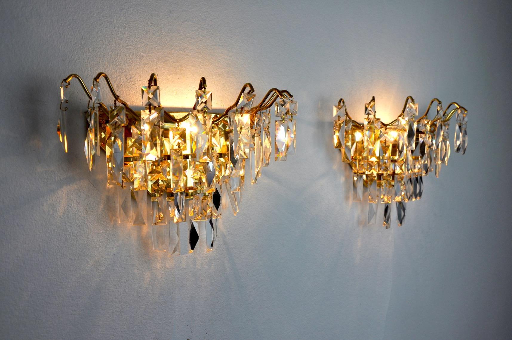 Cristallo Coppia di lampade Regency, cristalli tagliati, Spagna, 1980 in vendita