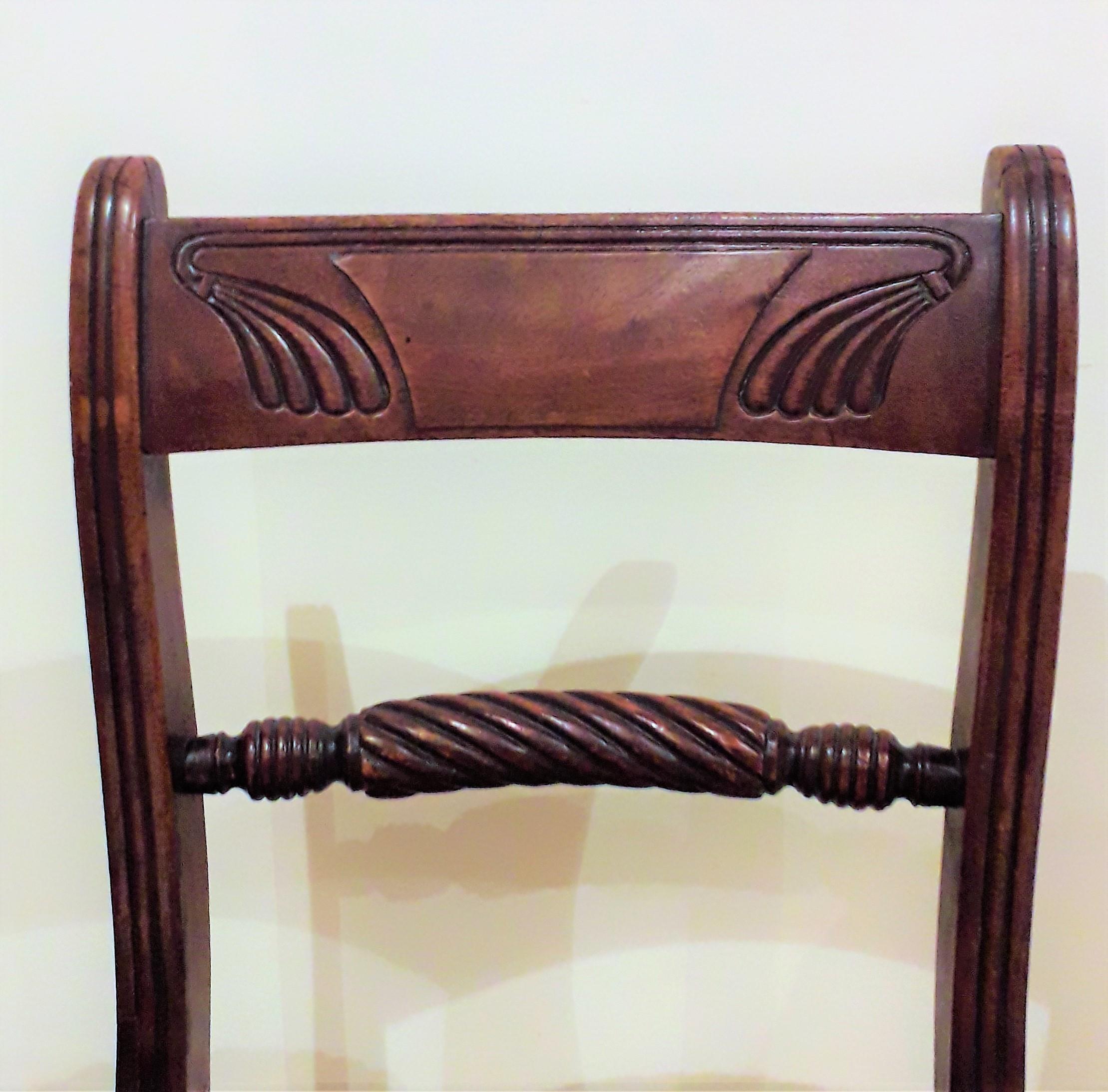 English Pair of Regency Mahogany Carved Side Chairs, 19th Century, European 