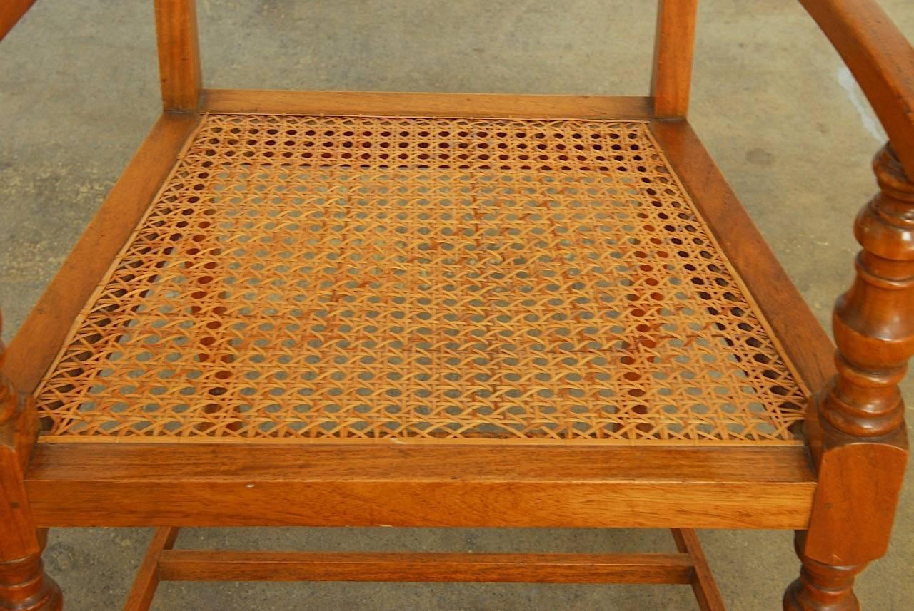 Pair of Regency Style Anglo-Indian Colonial Armchairs In Good Condition In Rio Vista, CA