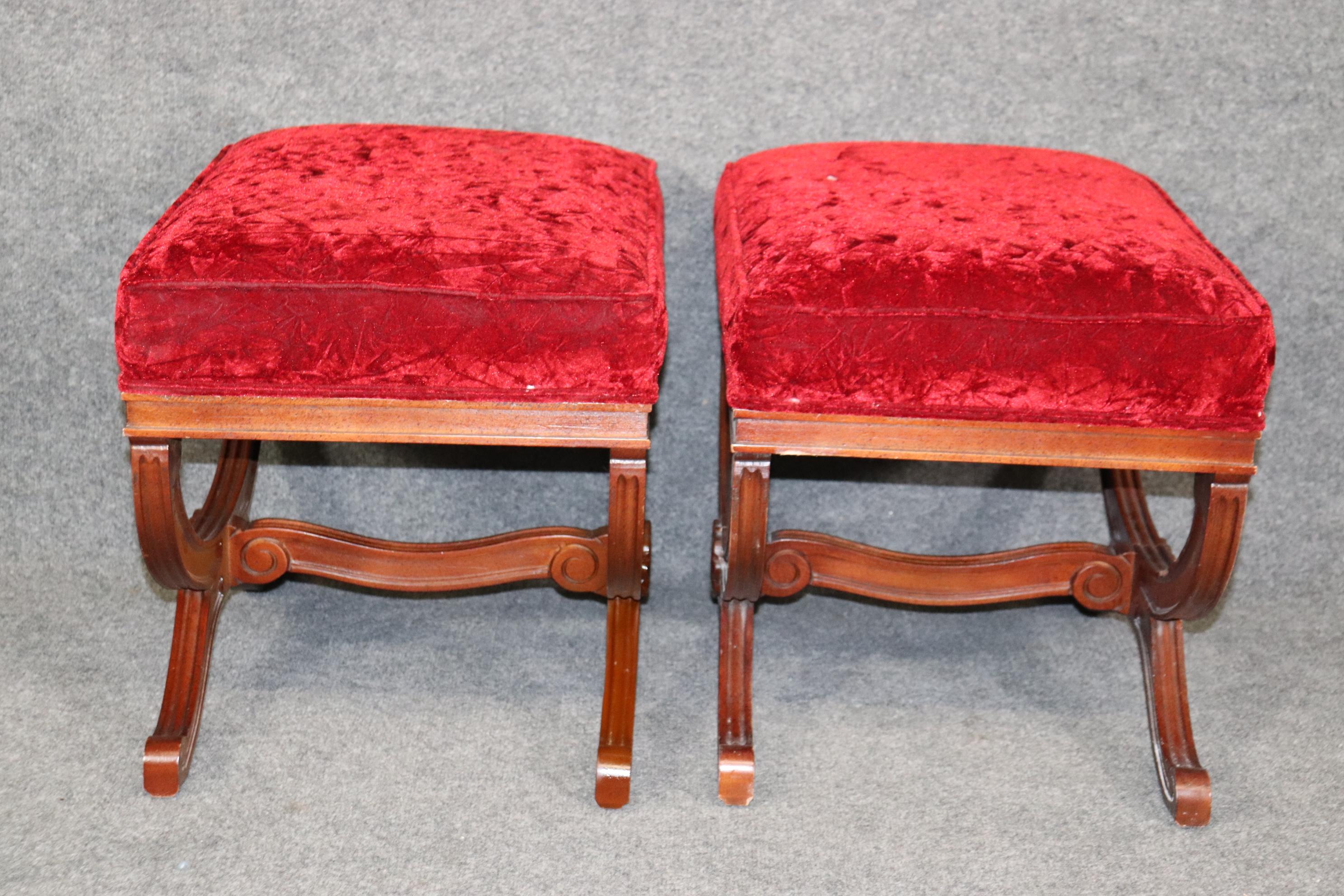 Unknown Pair of Regency Style Carved Upholstered Benches Entryway Benches For Sale