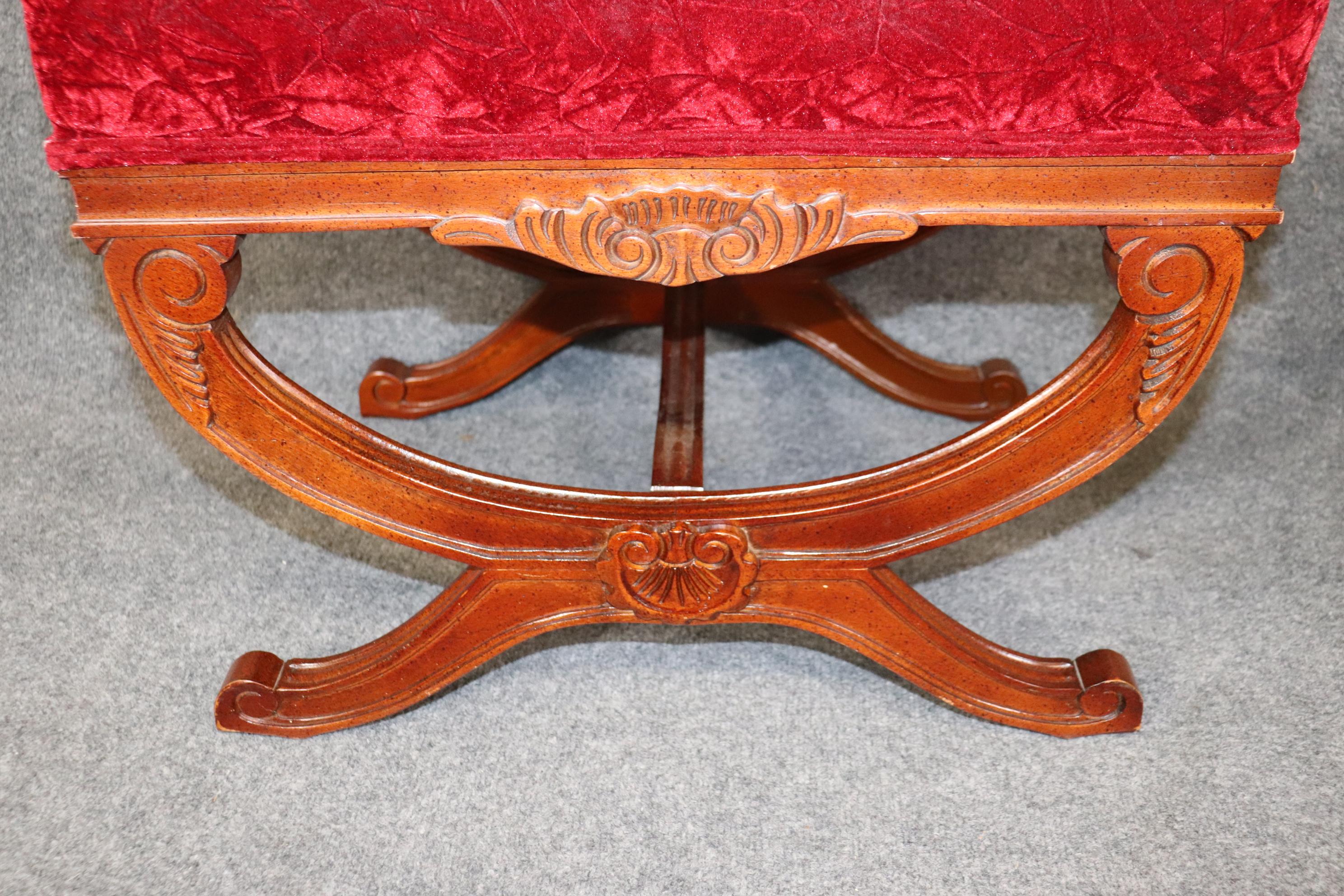 Pair of Regency Style Carved Upholstered Benches Entryway Benches For Sale 1