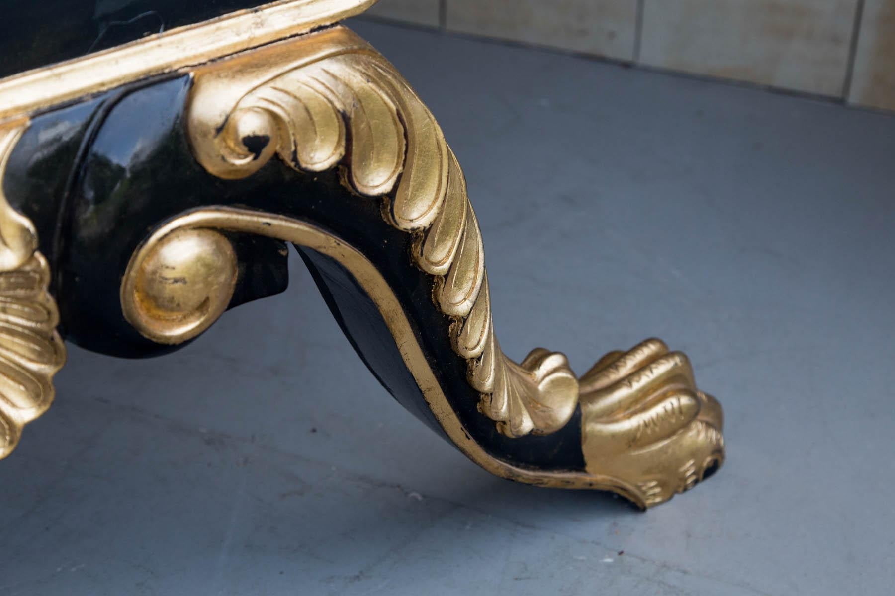 Regency Style Painted and Gilt Benches For Sale 1