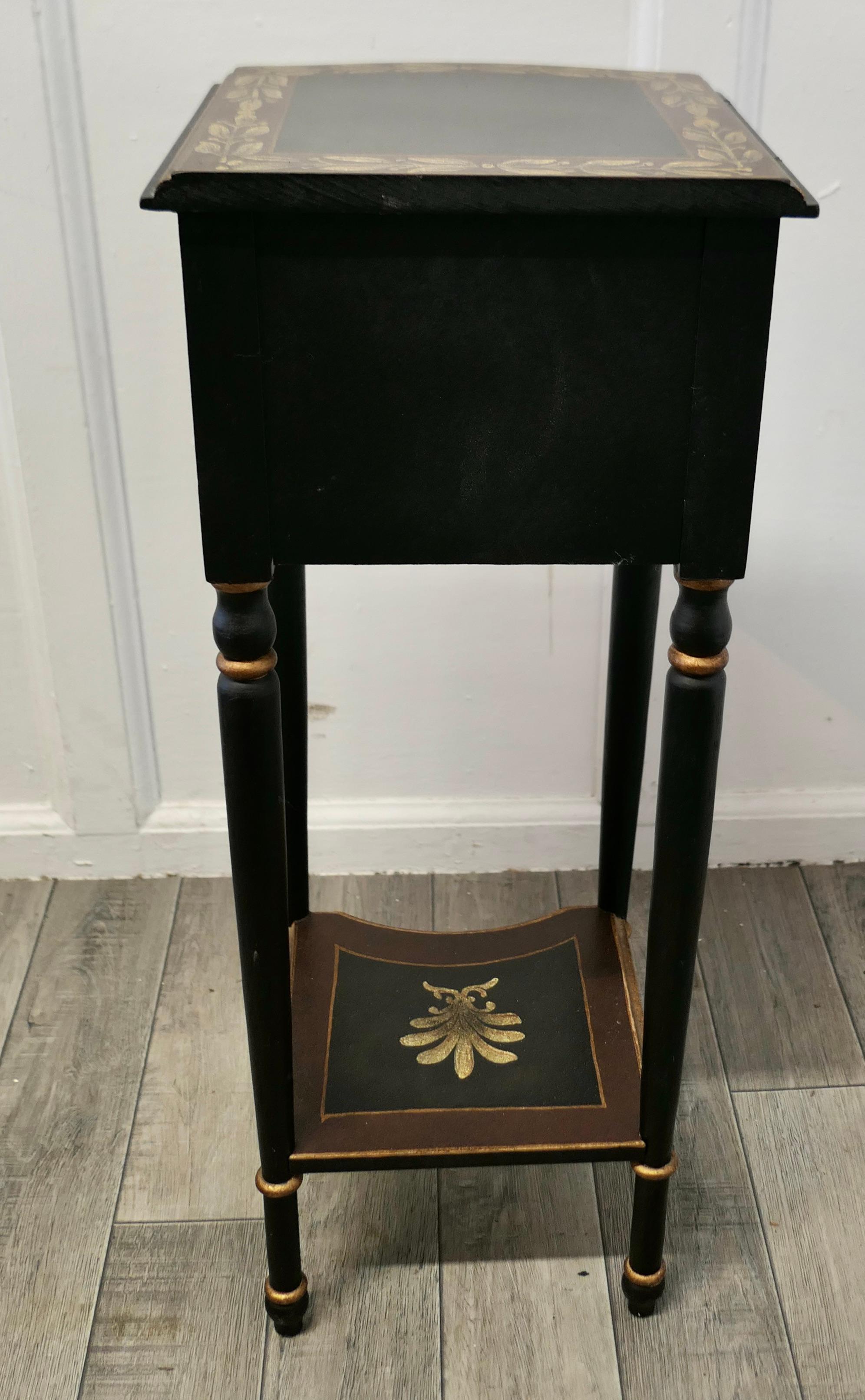 Pair of Regency Style Painted Side Tables or Night Tables  In Good Condition In Chillerton, Isle of Wight