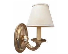 Coppia di applique in stile Regency di Paul Ferrante, in oro bianco e legno dorato