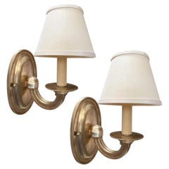 Coppia di applique in stile Regency di Paul Ferrante, in oro bianco e legno dorato