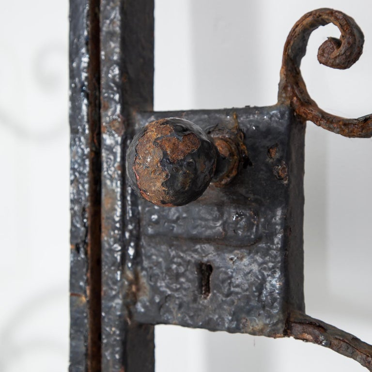 Early 19th Century Pair of Regency Wrought Iron Gates, circa 1820 For Sale