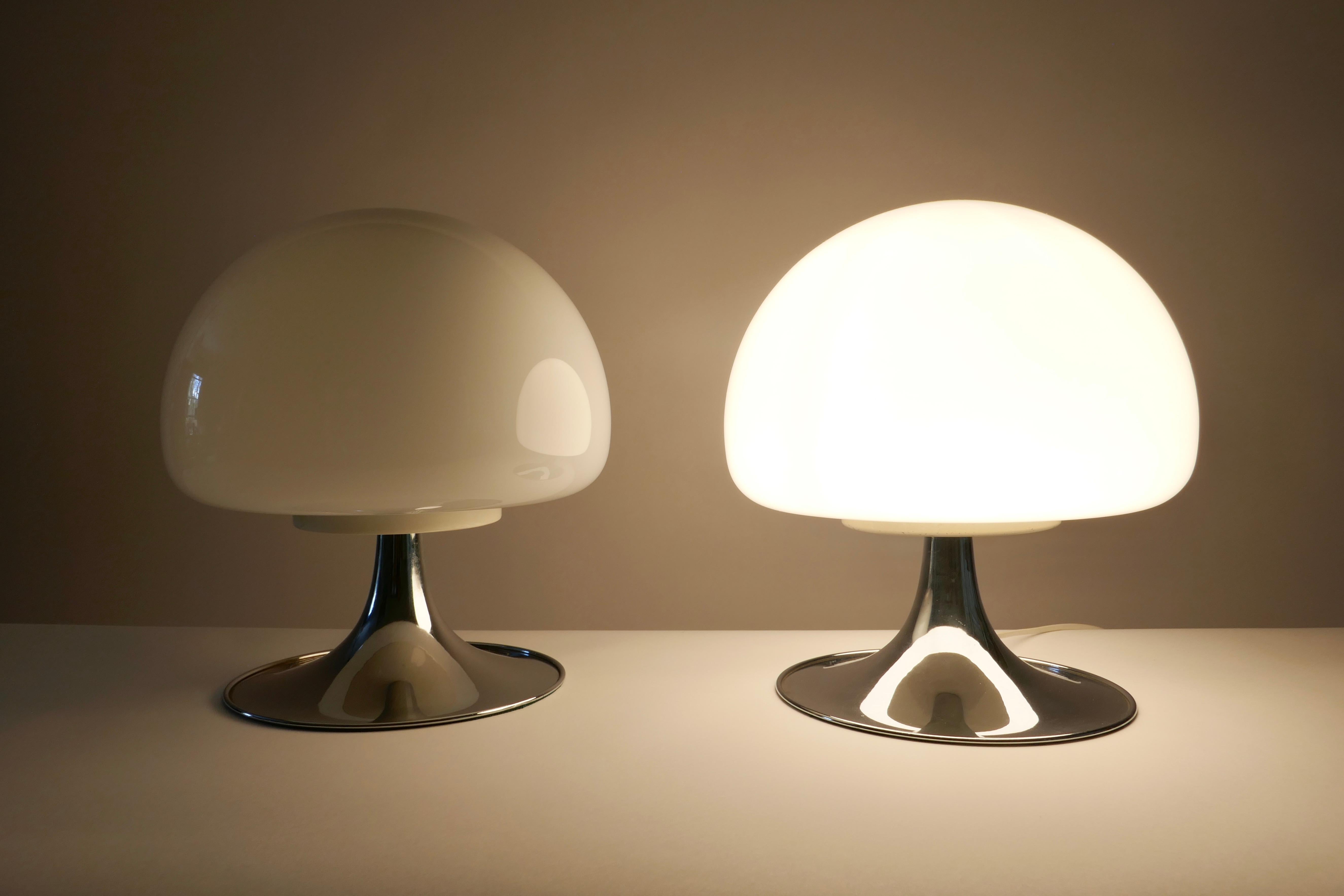 Italian Pair of Reggiani Mushroom Lamp, Italy 1960s