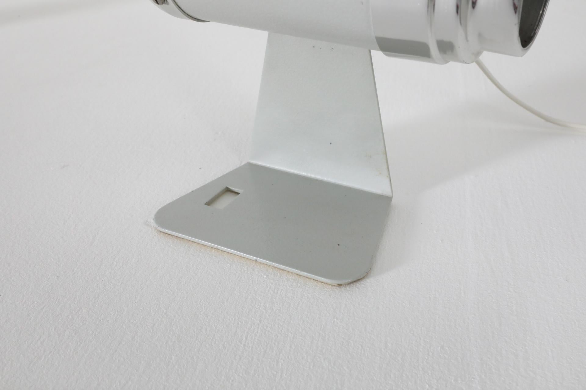 Coppia di lampade a spot da parete in stile industriale Reggiani con accenti cromati in vendita 10