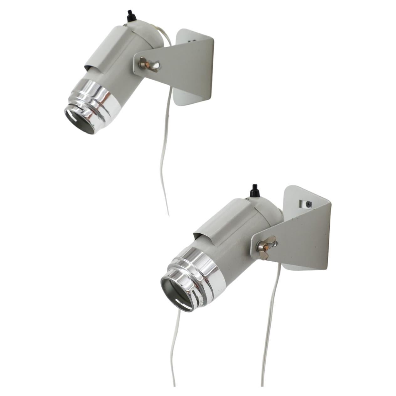 Coppia di lampade a spot da parete in stile industriale Reggiani con accenti cromati in vendita