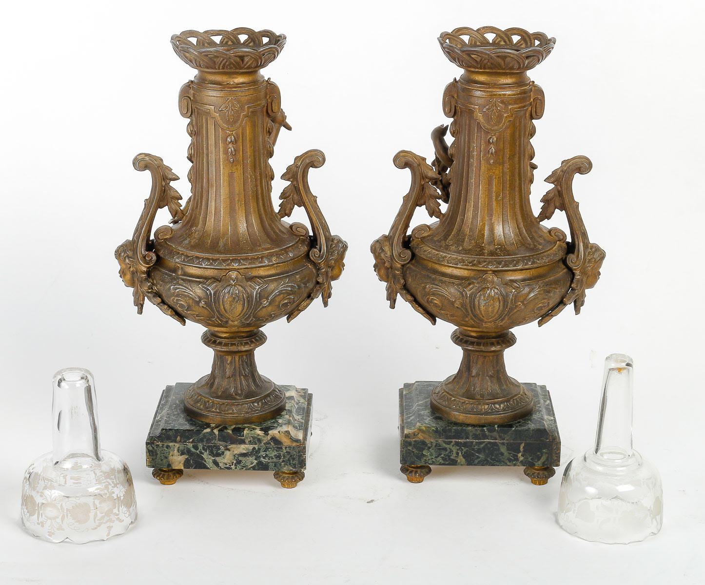Pair of Regula Vases, 19th Century, Napoleon III Period. For Sale 3