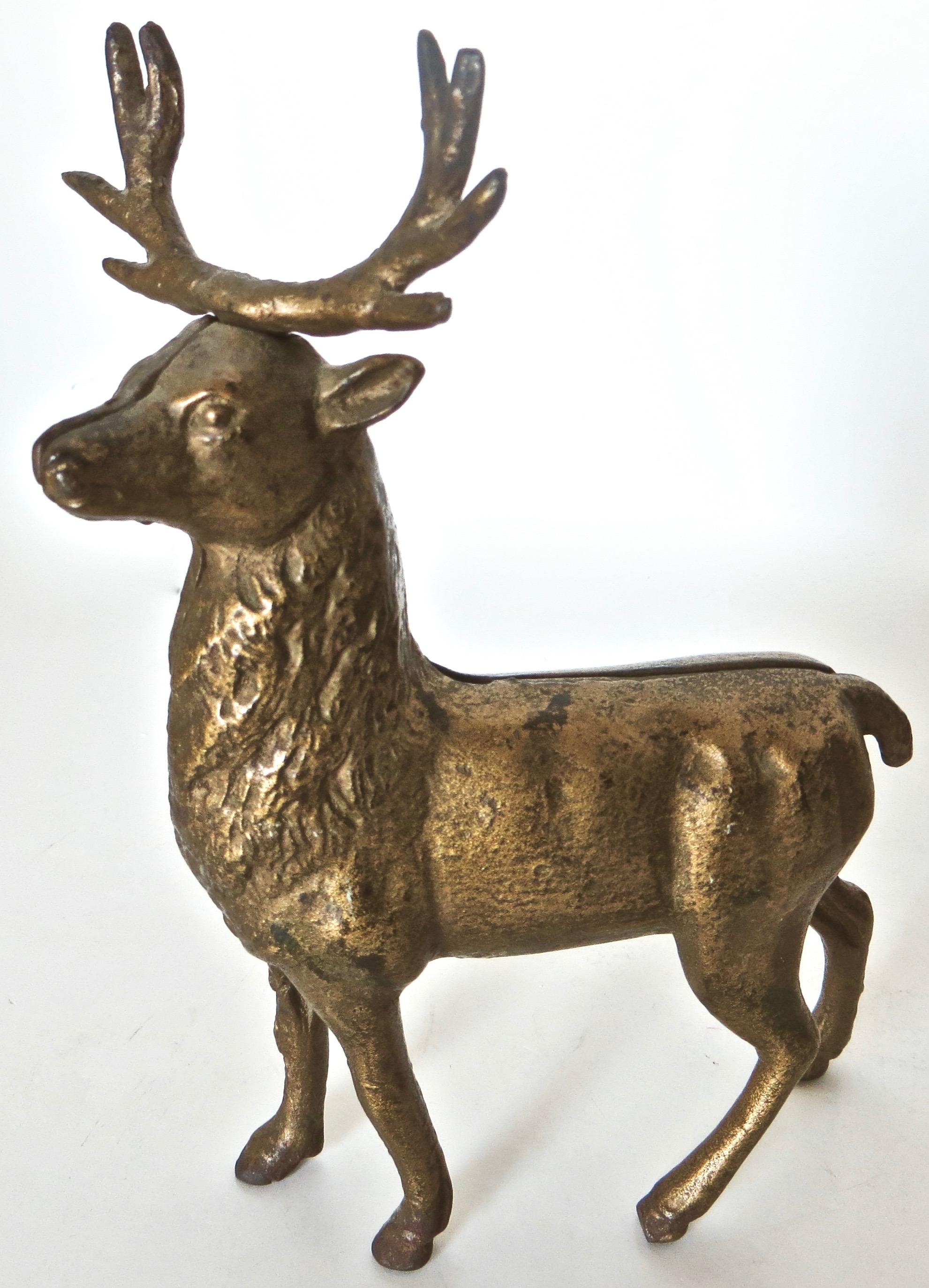 Pair of Reindeer Antique Still Banks, American, circa 1910 For Sale 4