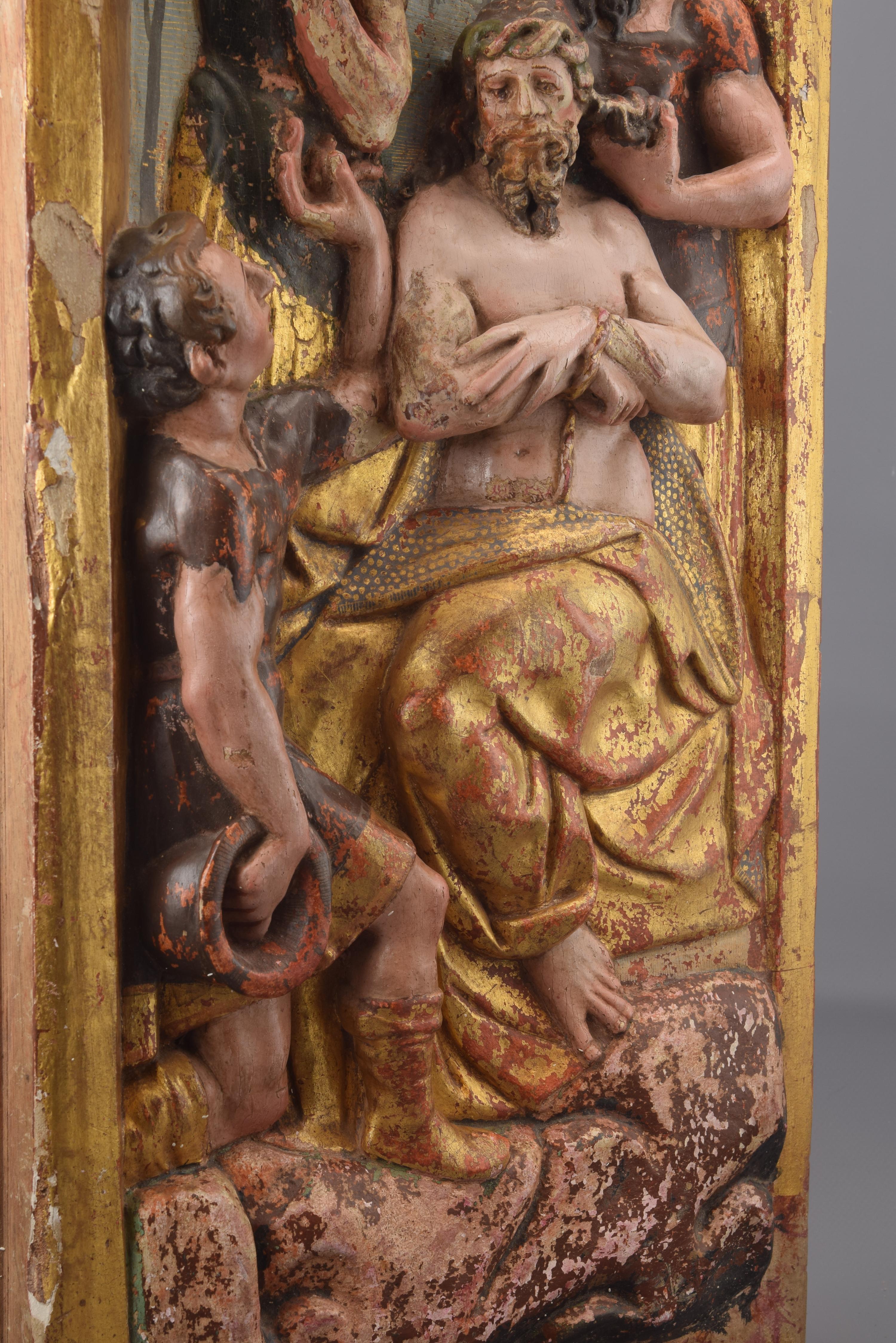 Ein Paar Reliefs, geschnitztes, polychromes und vergoldetes Holz, gusseiserne Schule, 16. Jahrhundert (Sonstiges) im Angebot