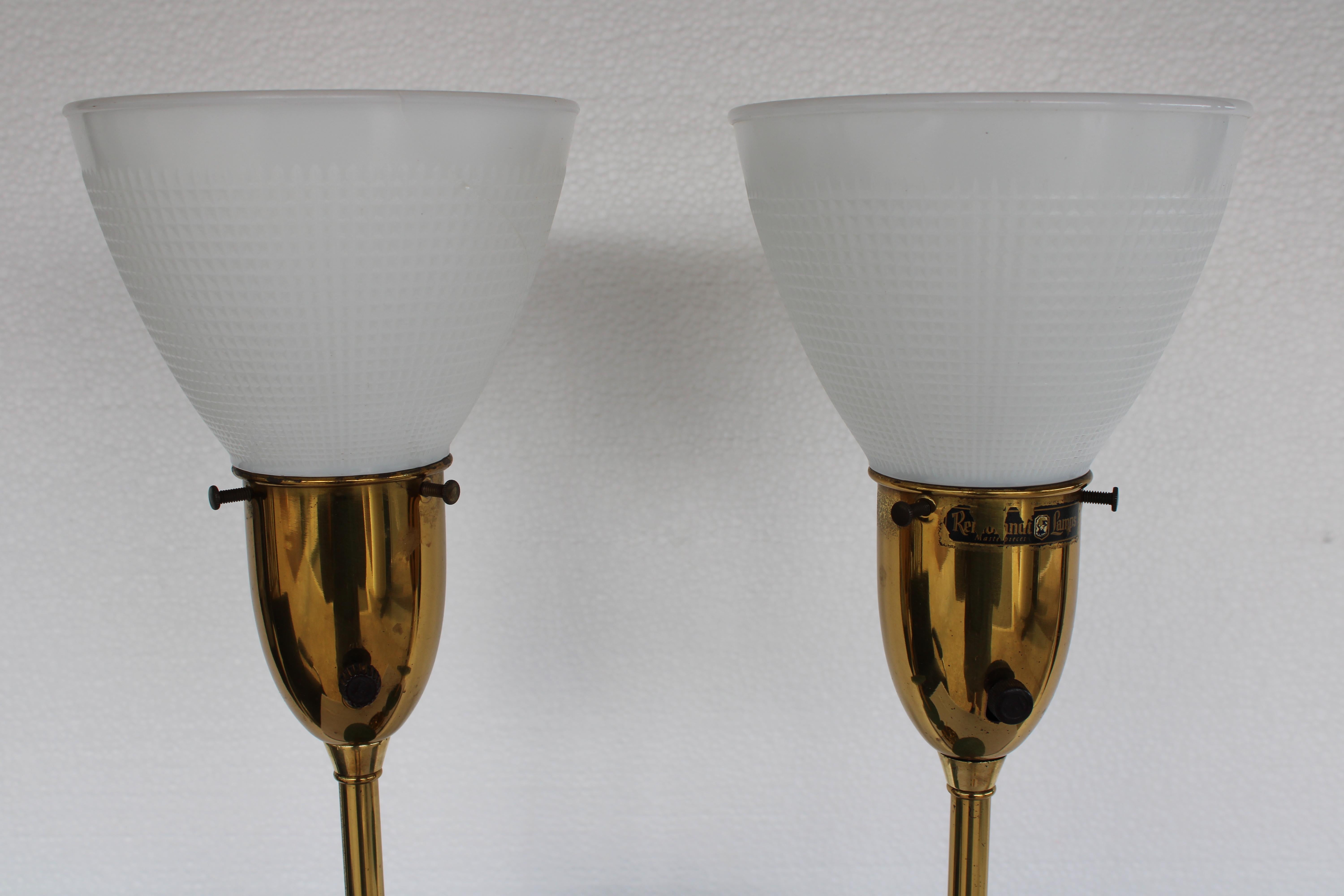 Pair of Lamps by Rembrandt Lamp Company (Green Ceramic Disks) In Good Condition In Palm Springs, CA