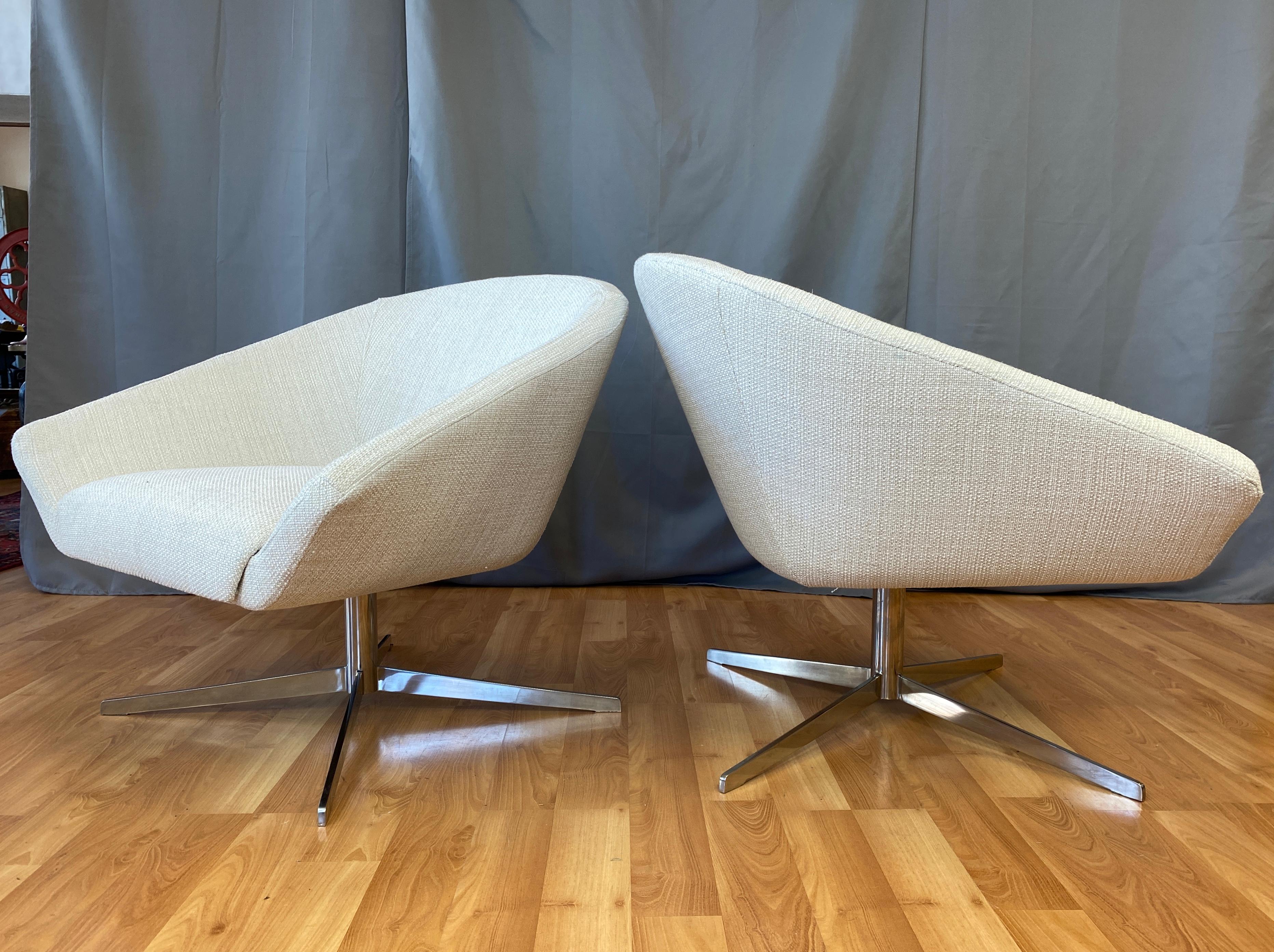 Pair of Remy Lounge Chairs by Jeffrey Bernett for Bernhardt Design 3