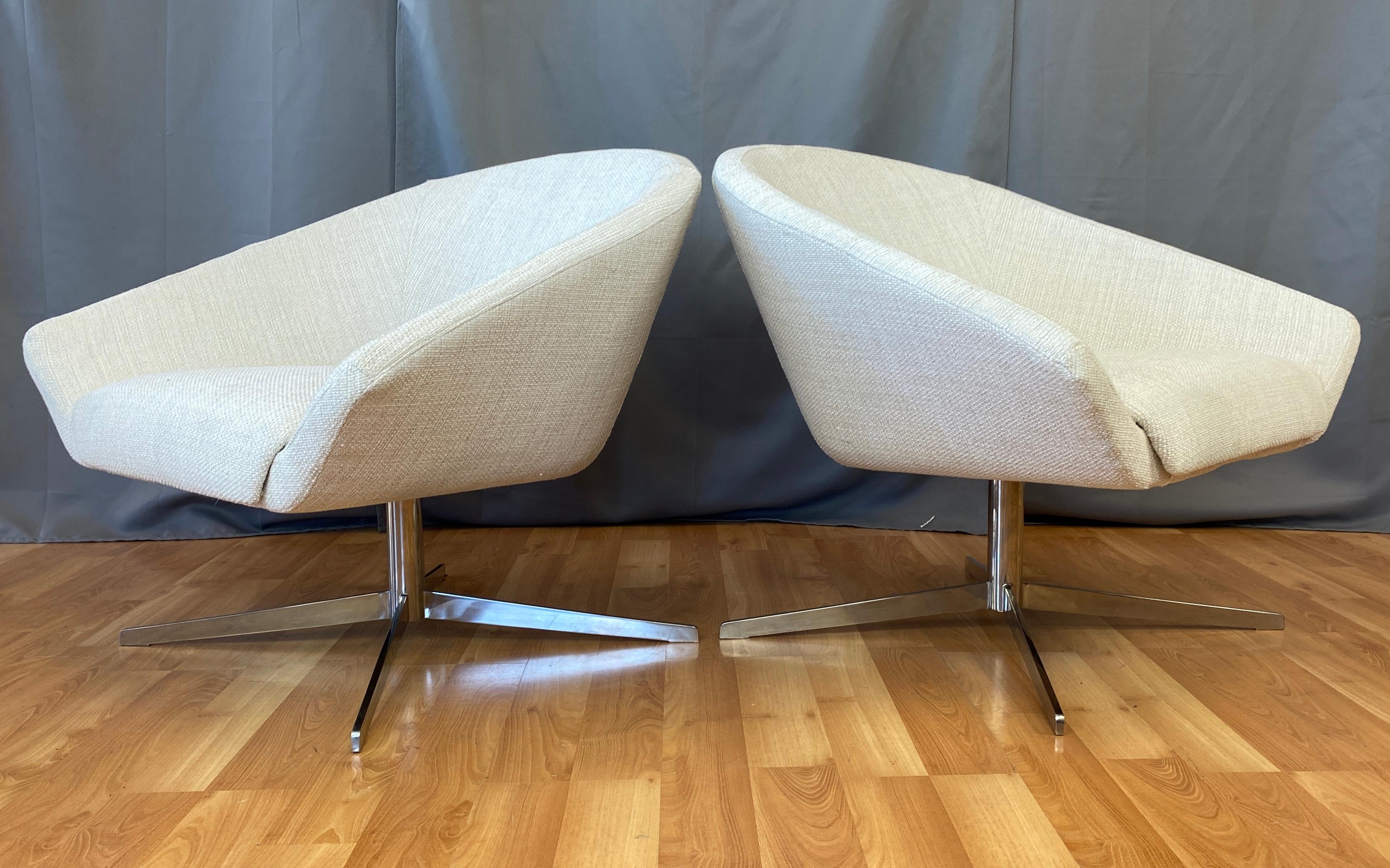Pair of Remy Lounge Chairs by Jeffrey Bernett for Bernhardt Design 4