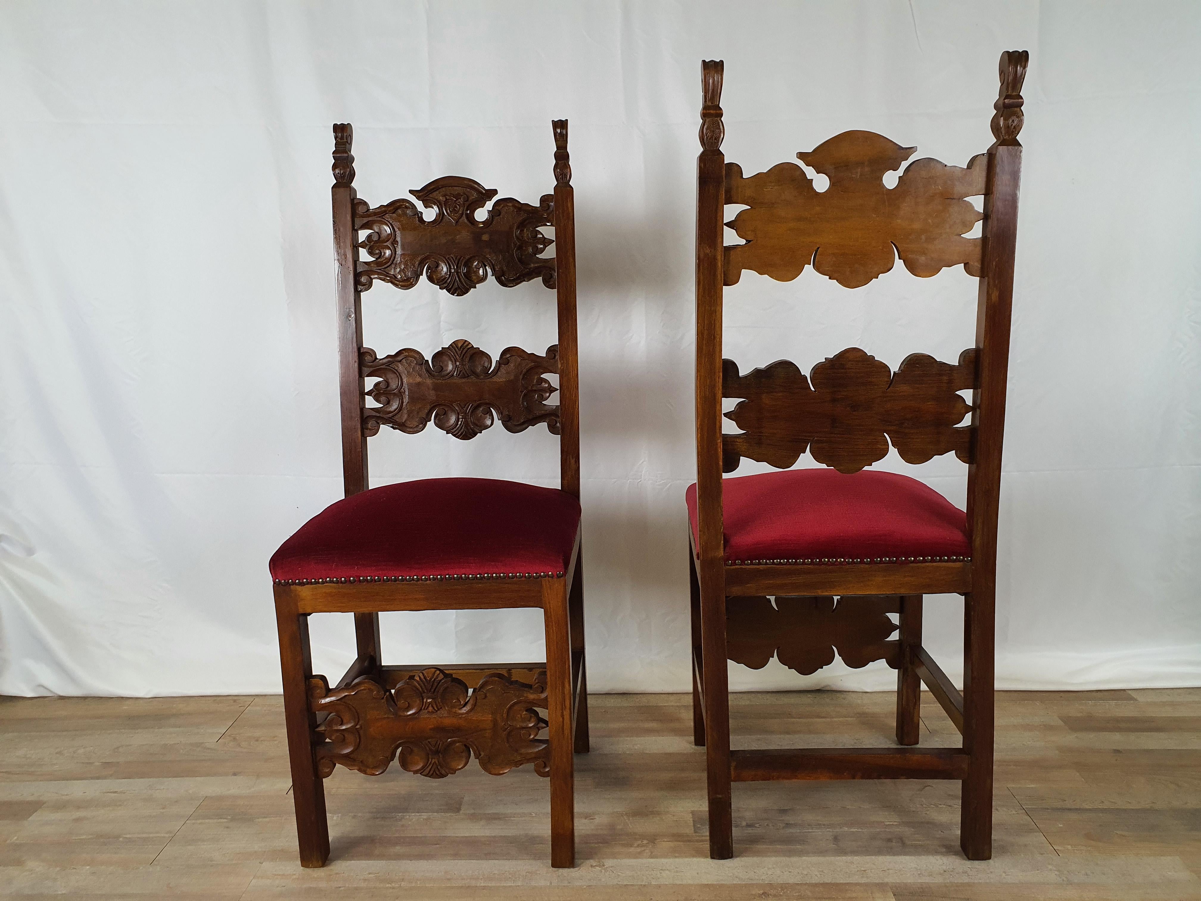 Italian Pair of Renaissance Chairs from the Early 1900s