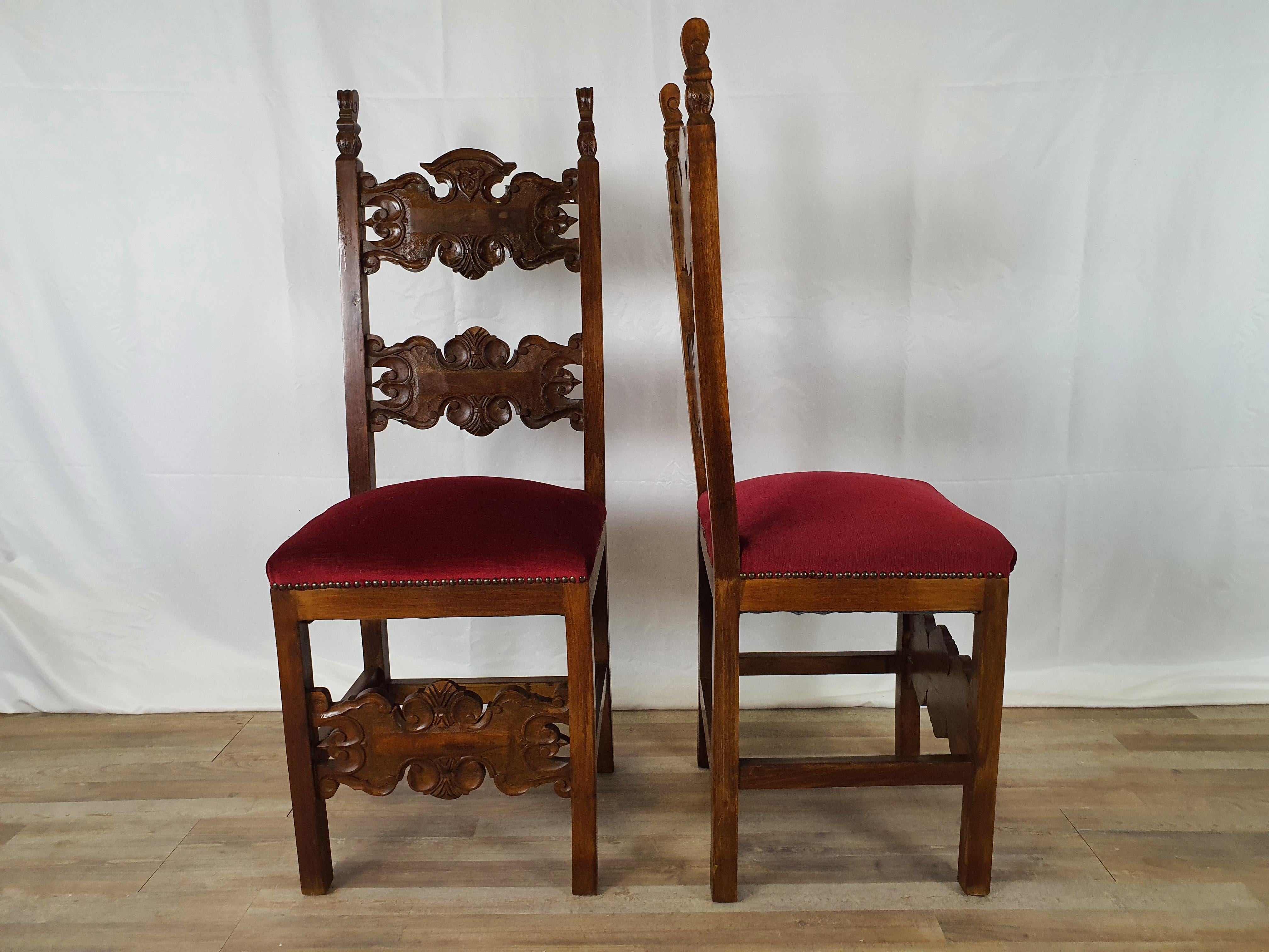 Pair of Renaissance Chairs from the Early 1900s In Good Condition In Premariacco, IT