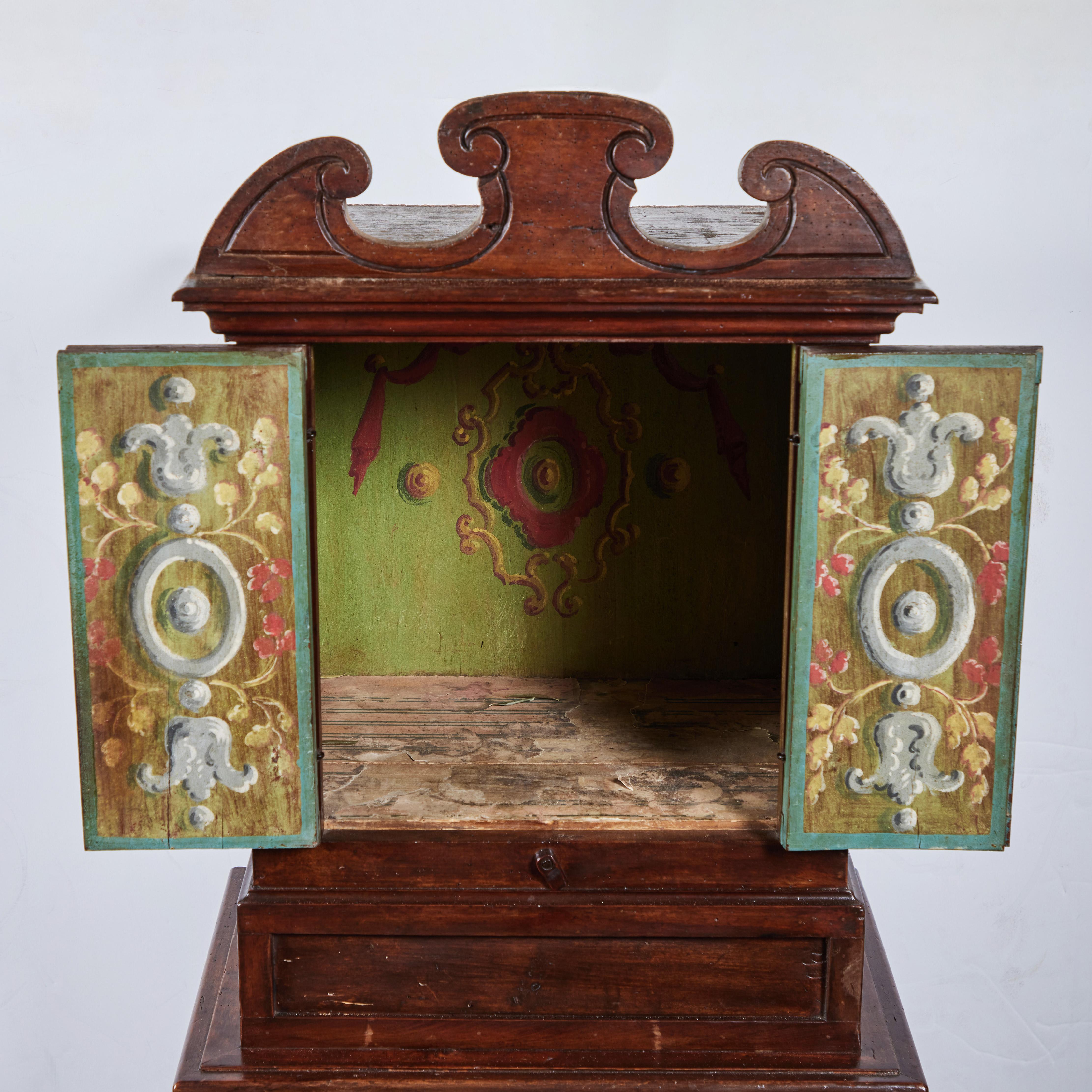 19th Century Pair of Renaissance Revival Cabinets For Sale