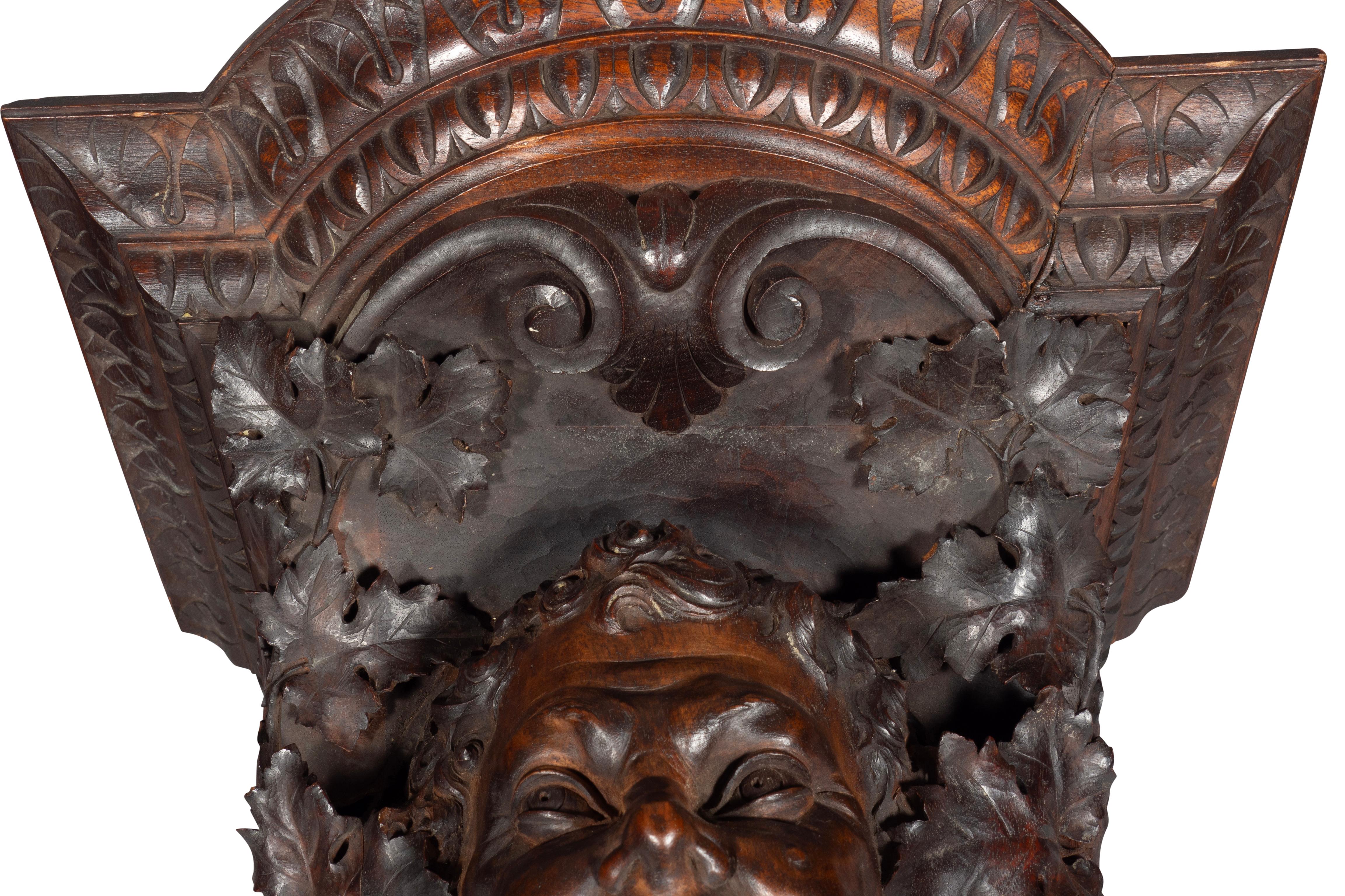 Pair Of Renaissance Revival Carved Walnut Wall Brackets By Luigi Frullini For Sale 3