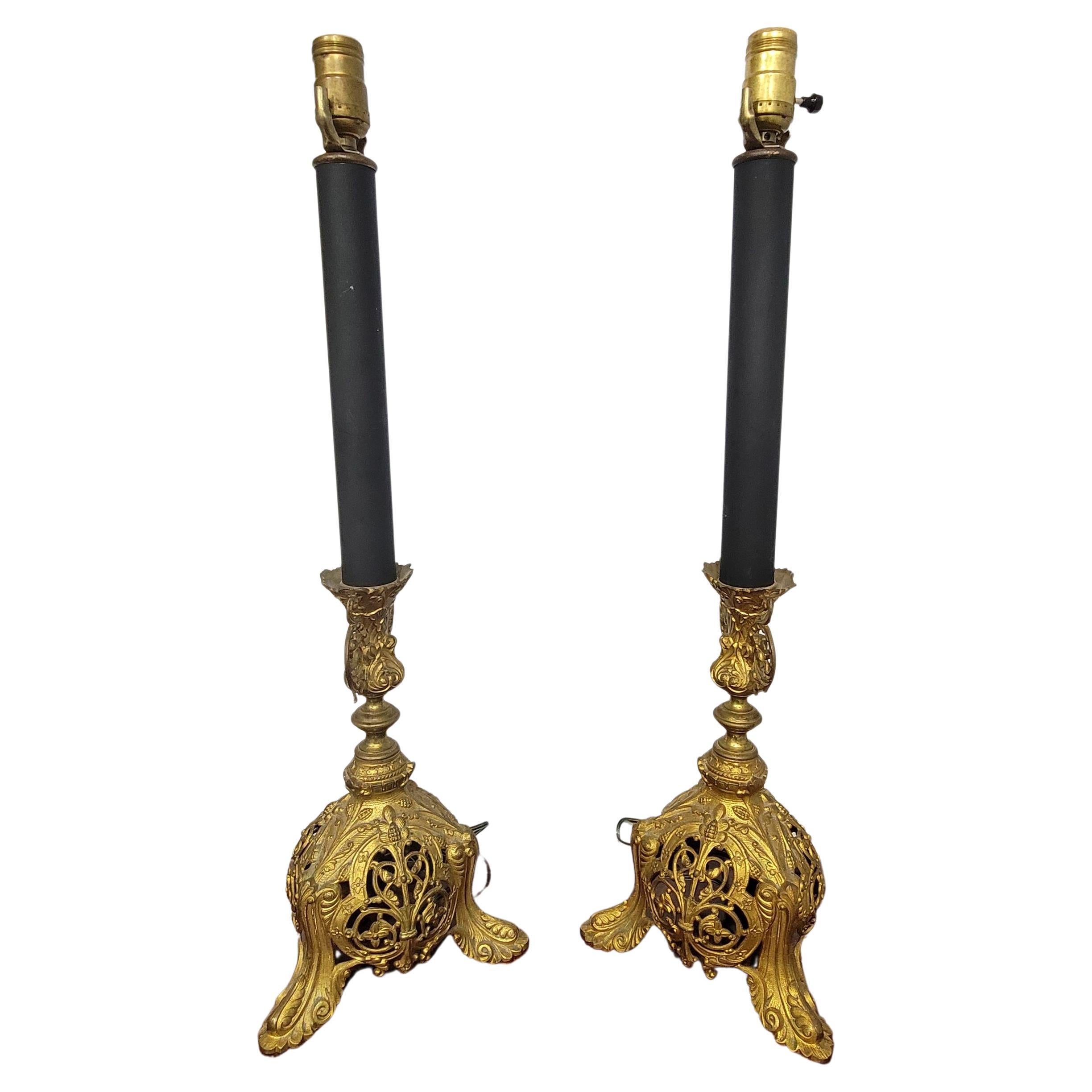 Pair of Renaissance Style Ebonized Metal and Cast Ormolu Table Lamps For Sale 5