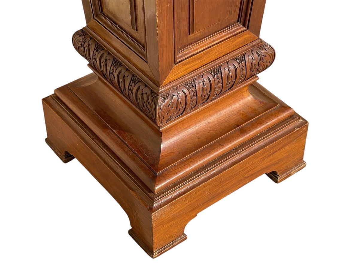 Paire de gaines / colonnes en noyer de style Renaissance en vente 2