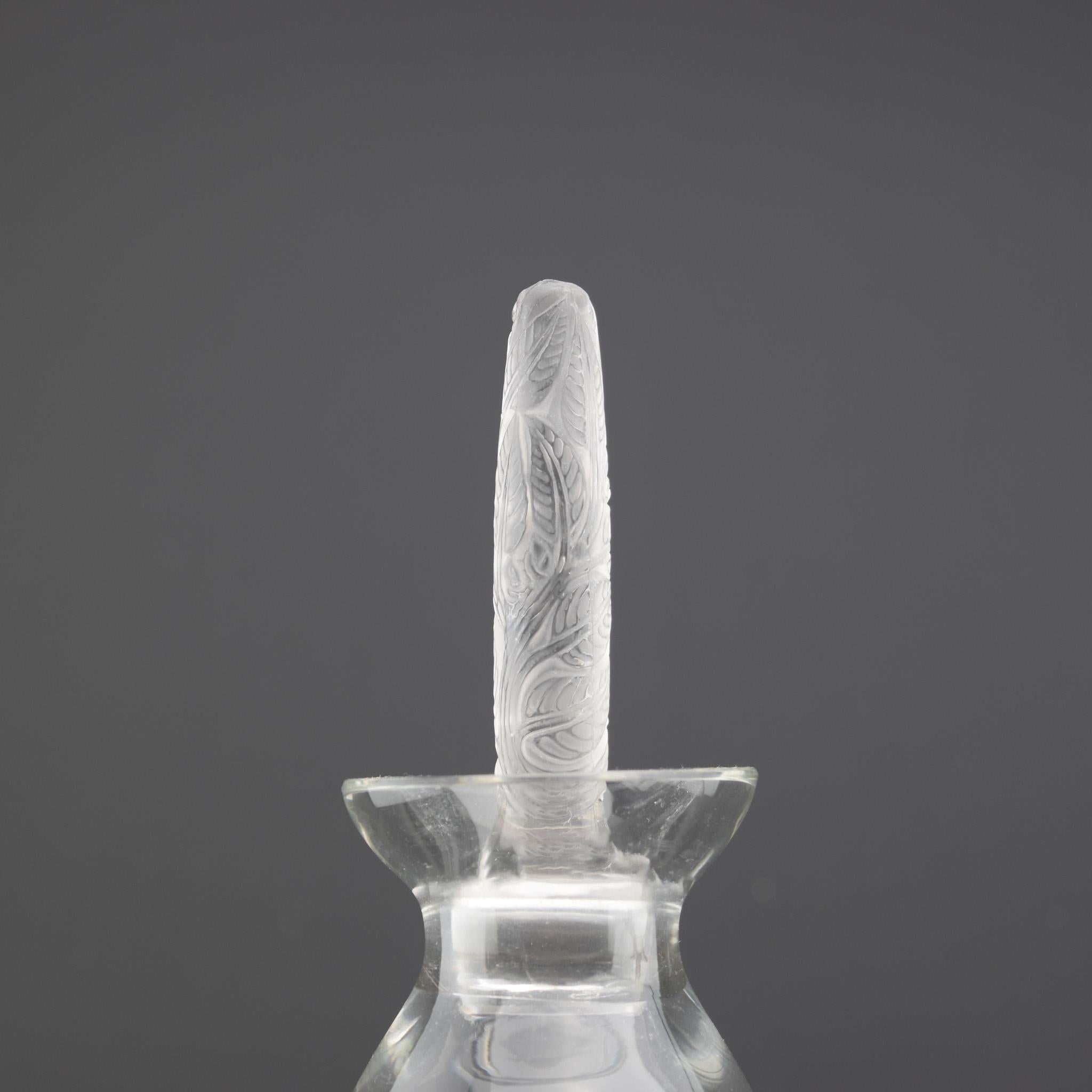 Pareja de decantadores diseño René Lalique Dornach C1927 Francés en venta