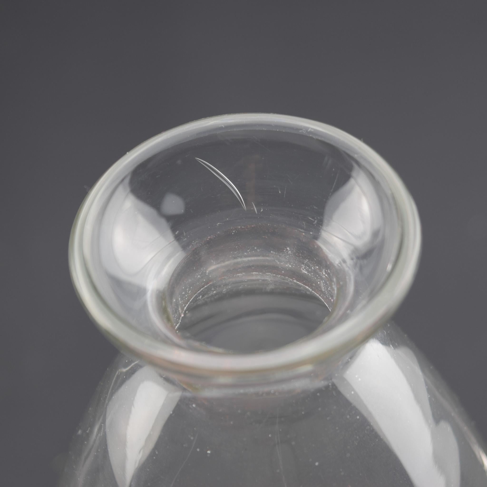 Pareja de decantadores diseño René Lalique Dornach C1927 Vidrio en venta