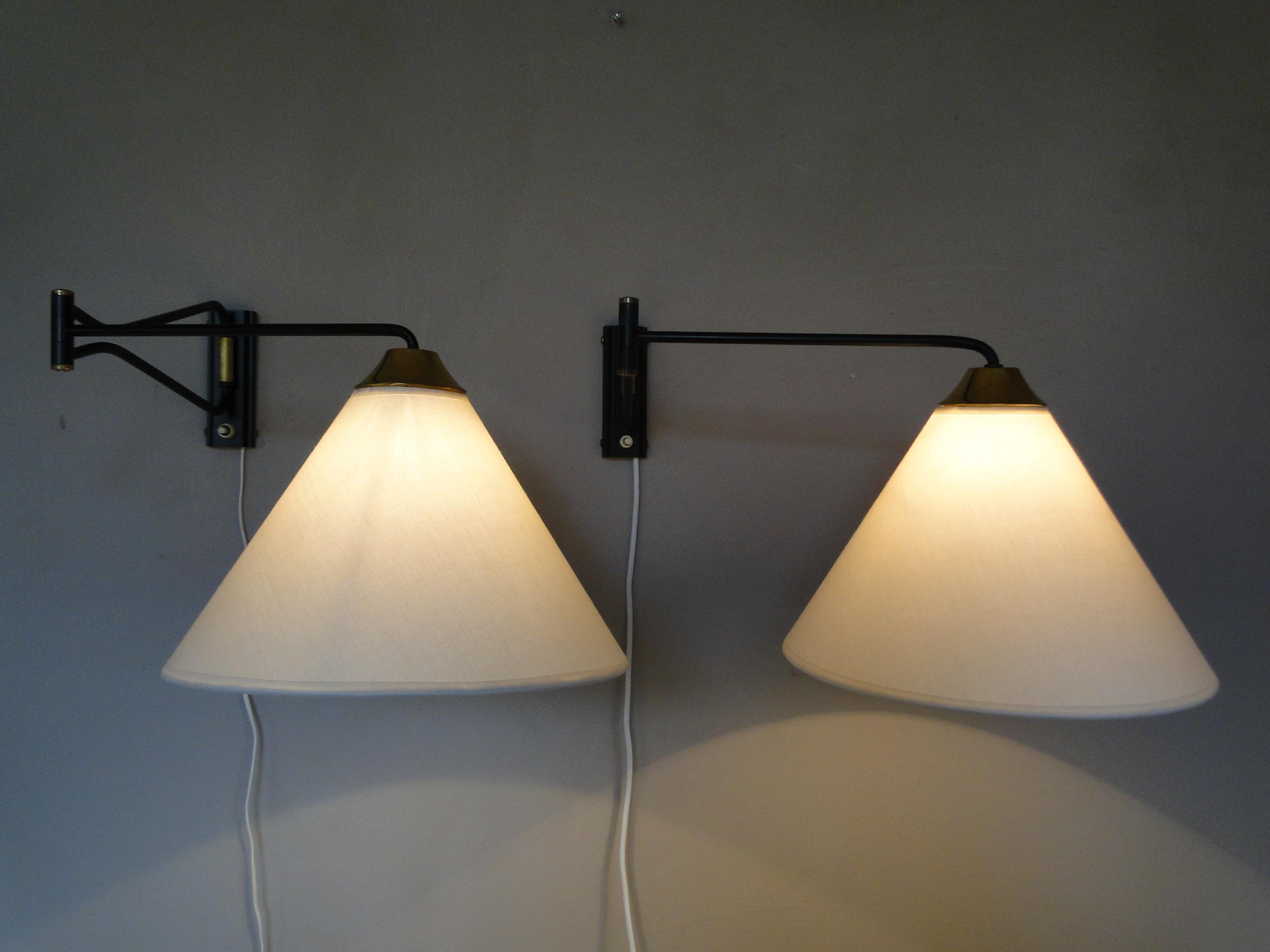  Pair of Rene Mathieu Swing Arm Sconces Wall lamp French Adjustable  Lunel Arlus For Sale 3