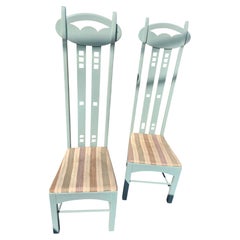 Pareja de sillas de comedor Rennie McIntosh Tall Scottish Arts & Crafts de Cassina